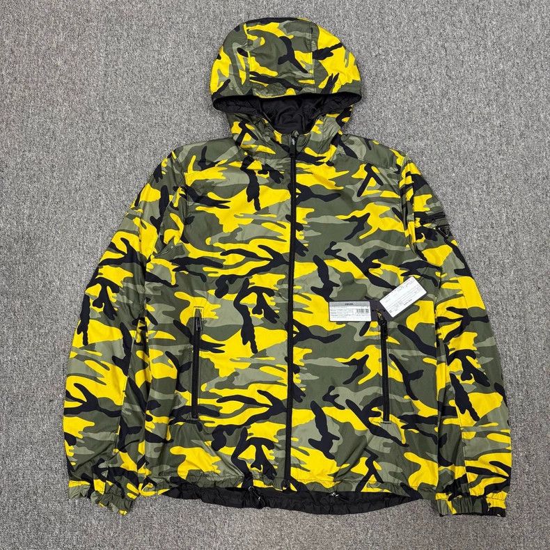 Prada Prada Reversible Camo Zip Jacket Size US L / EU 52-54 / 3 - 1 Thumbnail