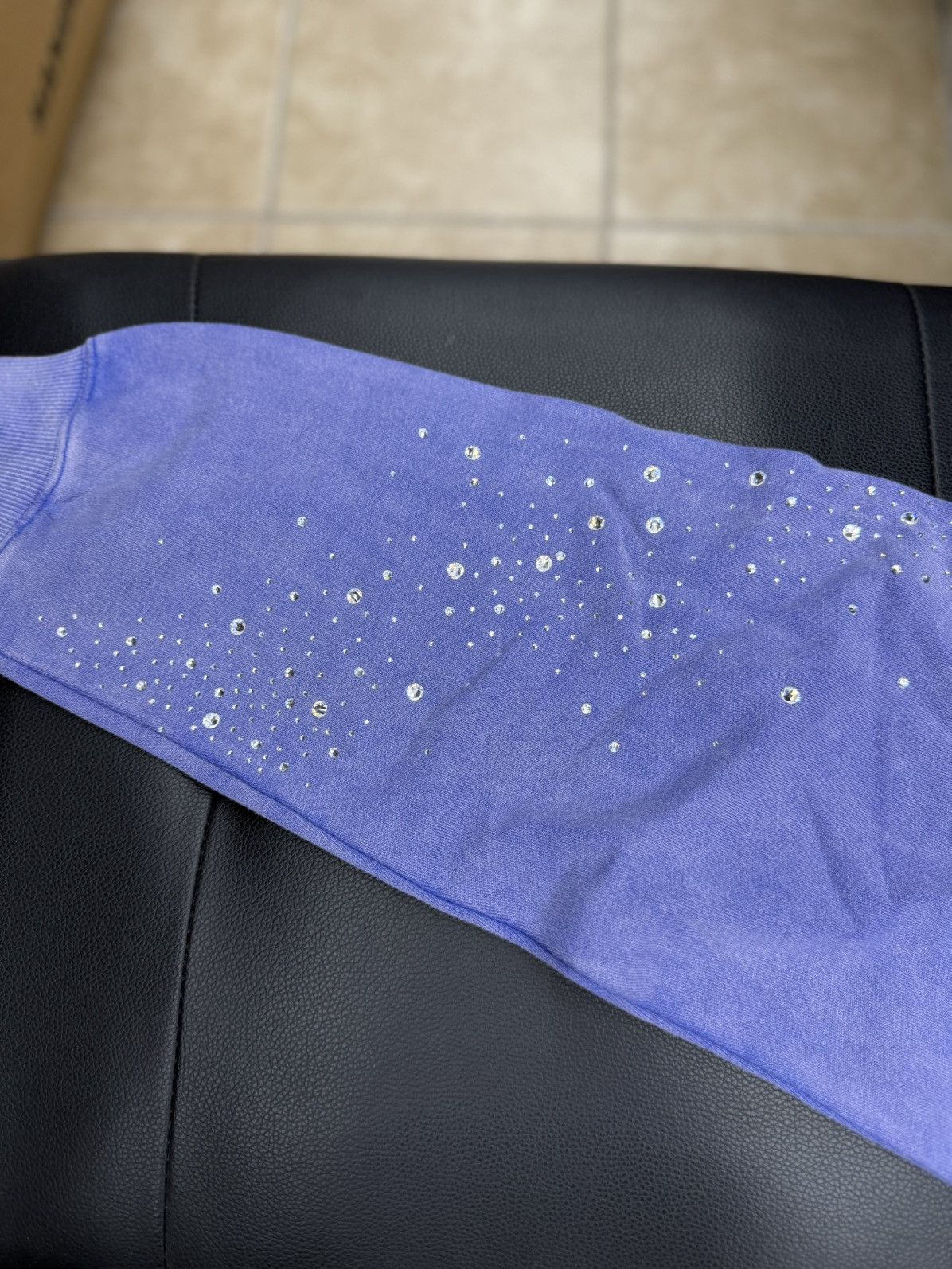 Vale Valley Hoodie Stone Zip Up Blue Crystals Size XL (NEW) Size US XL / EU 56 / 4 - 7 Thumbnail