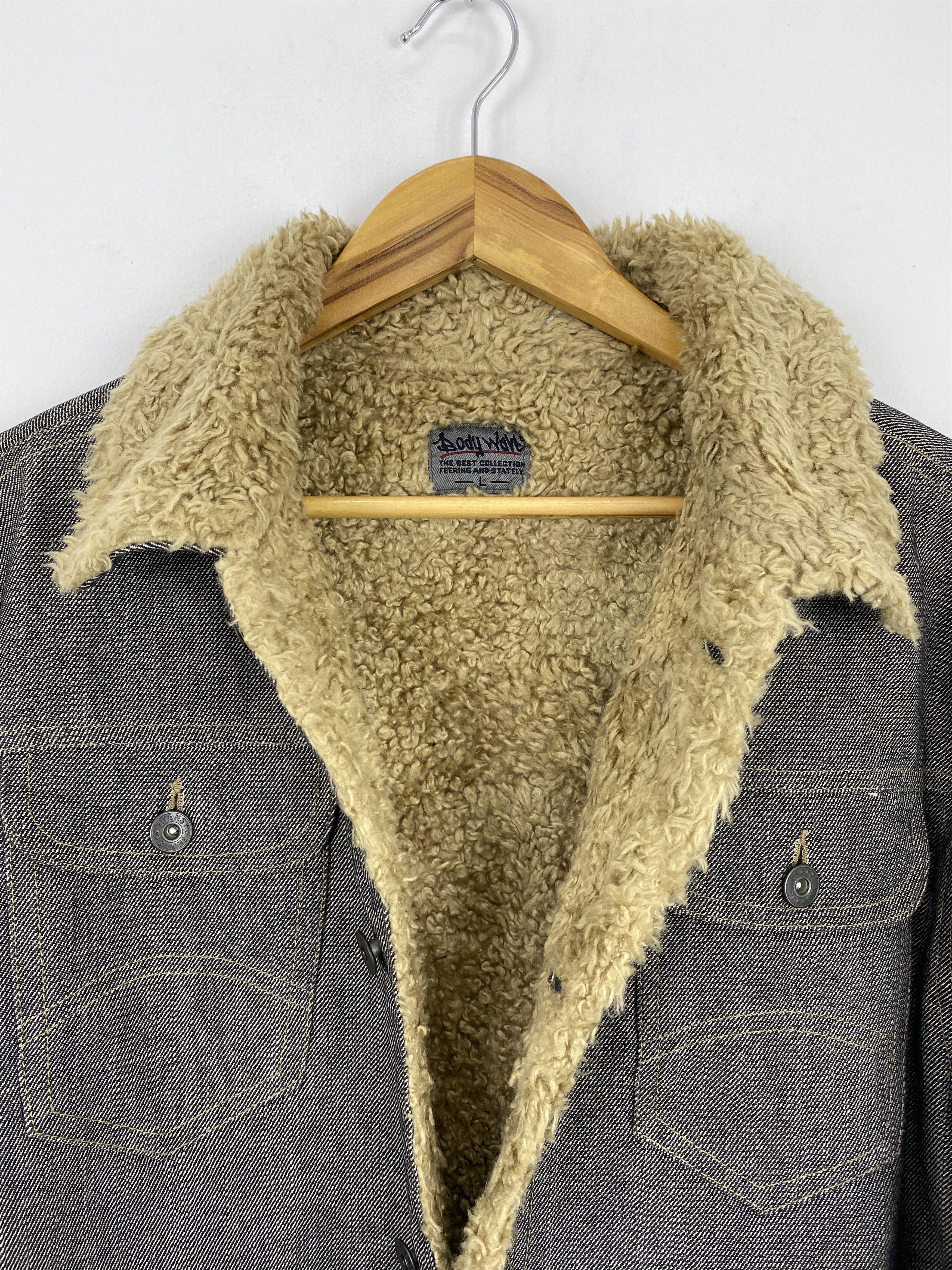 Japanese Brand × Vintage Vintage Japanese Brand Sherpa Inside Denim Jacket MJ0011 Size US L / EU 52-54 / 3 - 10 Thumbnail