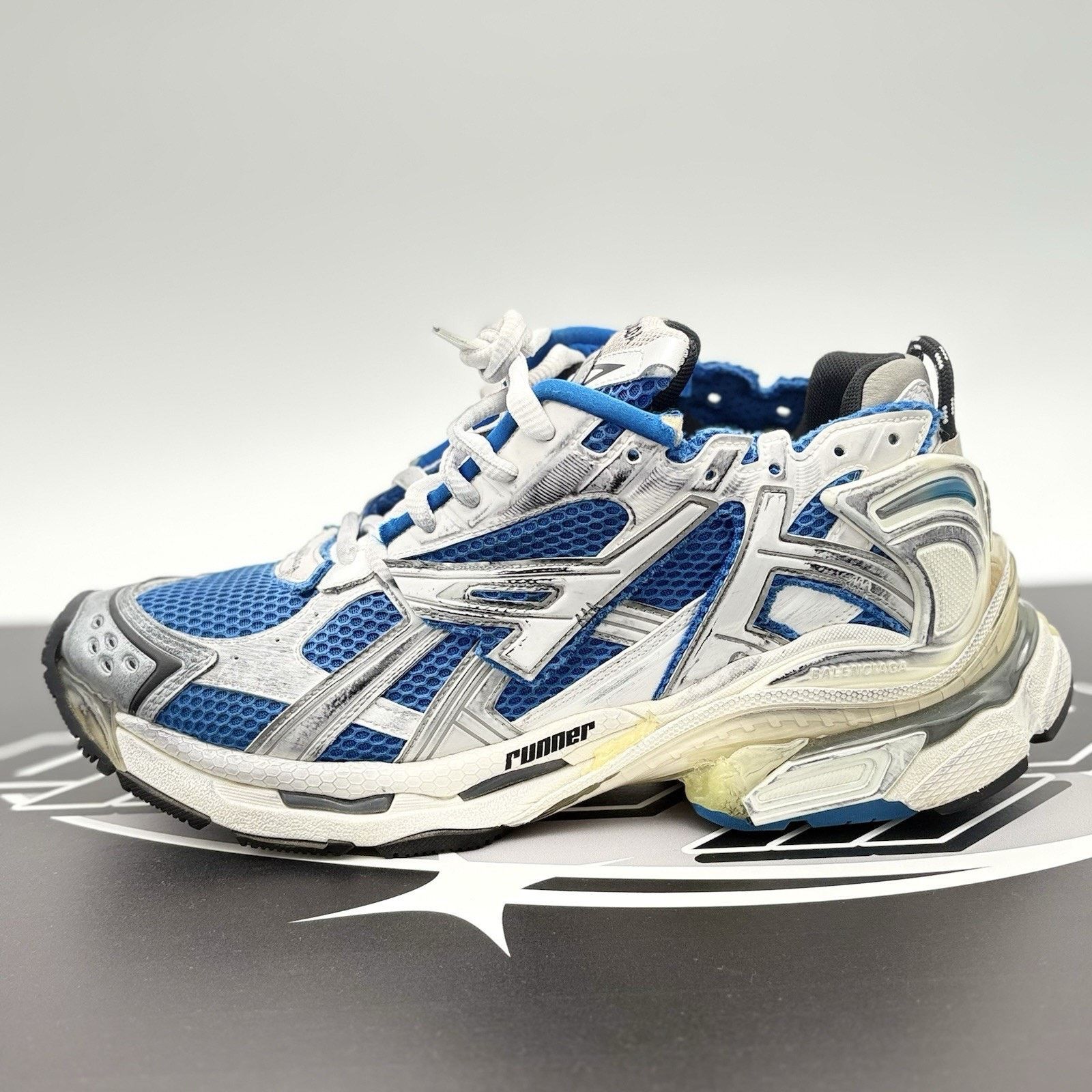 Balenciaga Balenciaga Runner ' White, Blue ' | ONLY WORN 3x Size US 10 / EU 43 - 8 Thumbnail