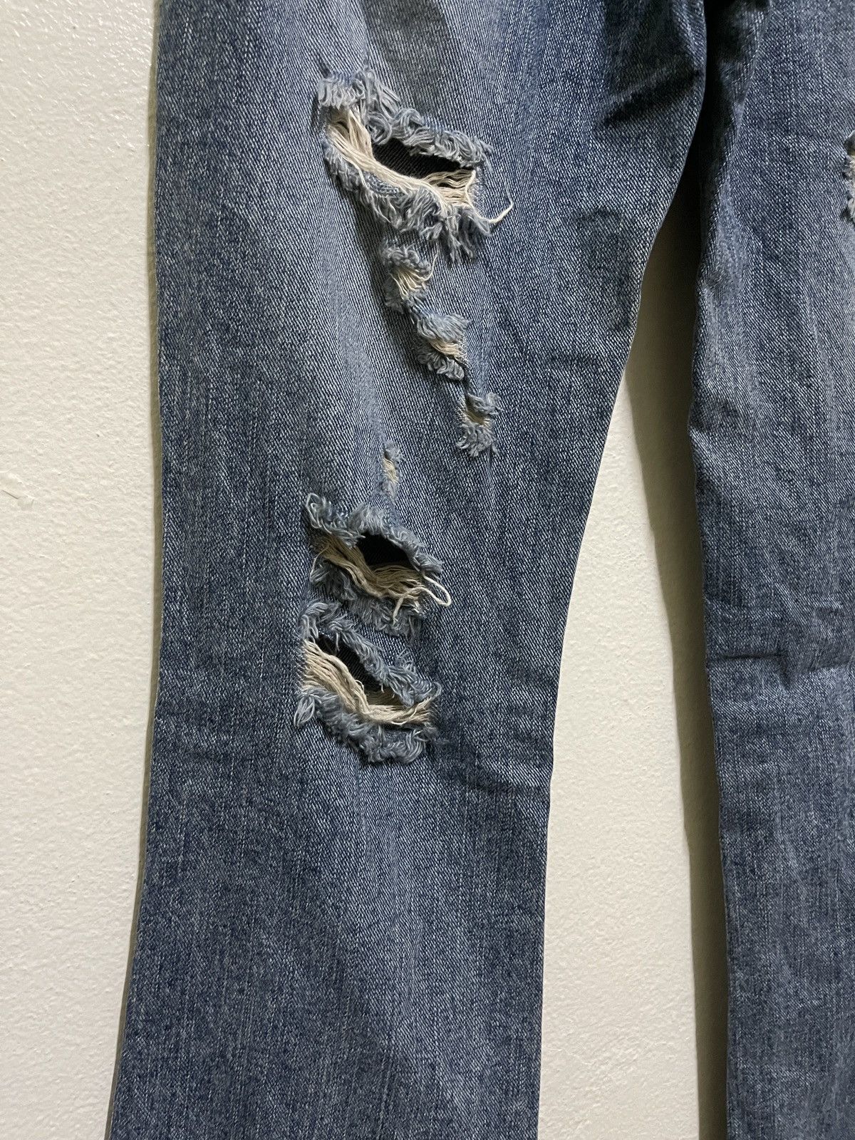 Japanese Brand GOA Distressed Flared Jeans Size 27" / US 4 / IT 40 - 11 Thumbnail