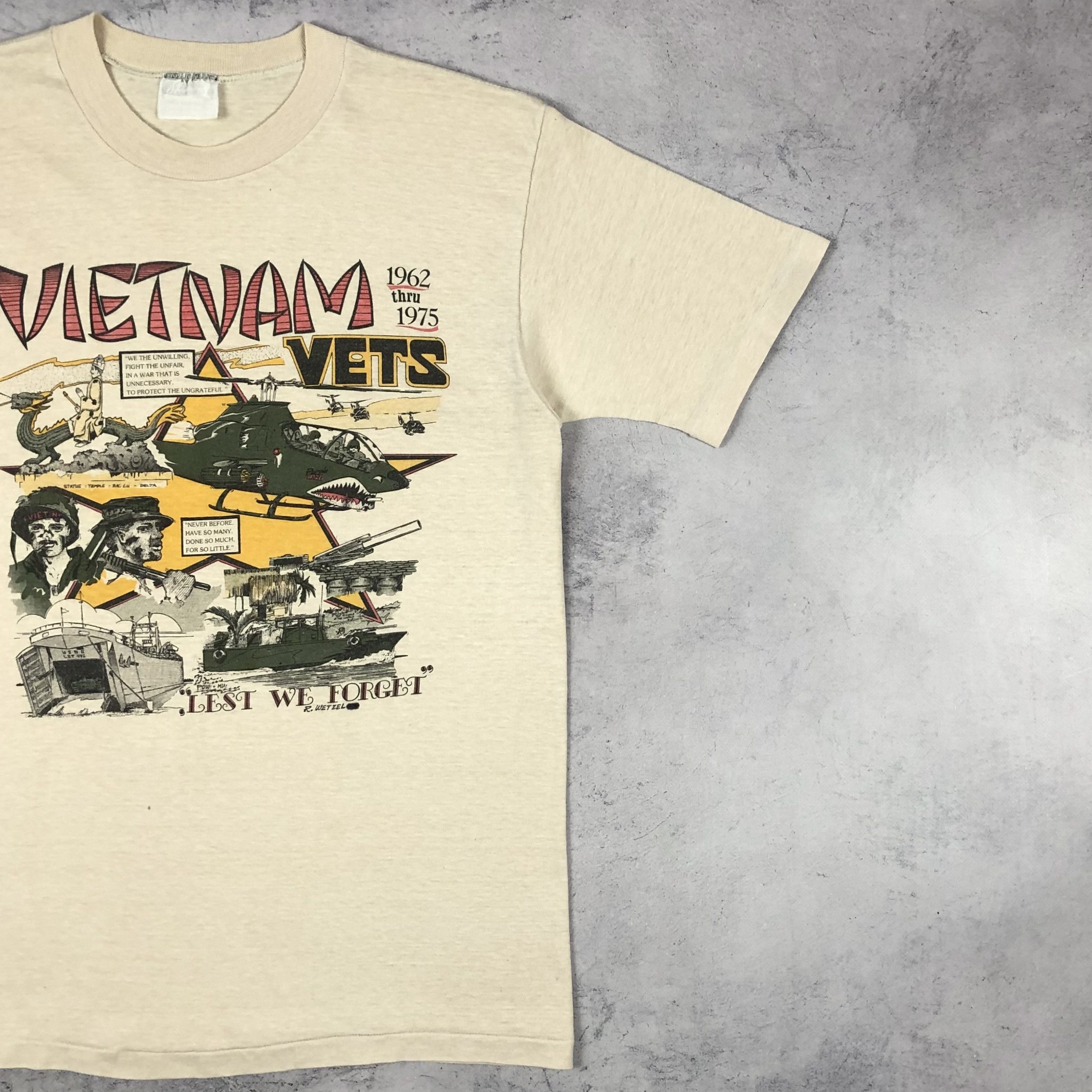 Vintage 90s Vietnam Vets Lest We Forget R. Wetzel Tee Size US L / EU 52-54 / 3 - 8 Thumbnail