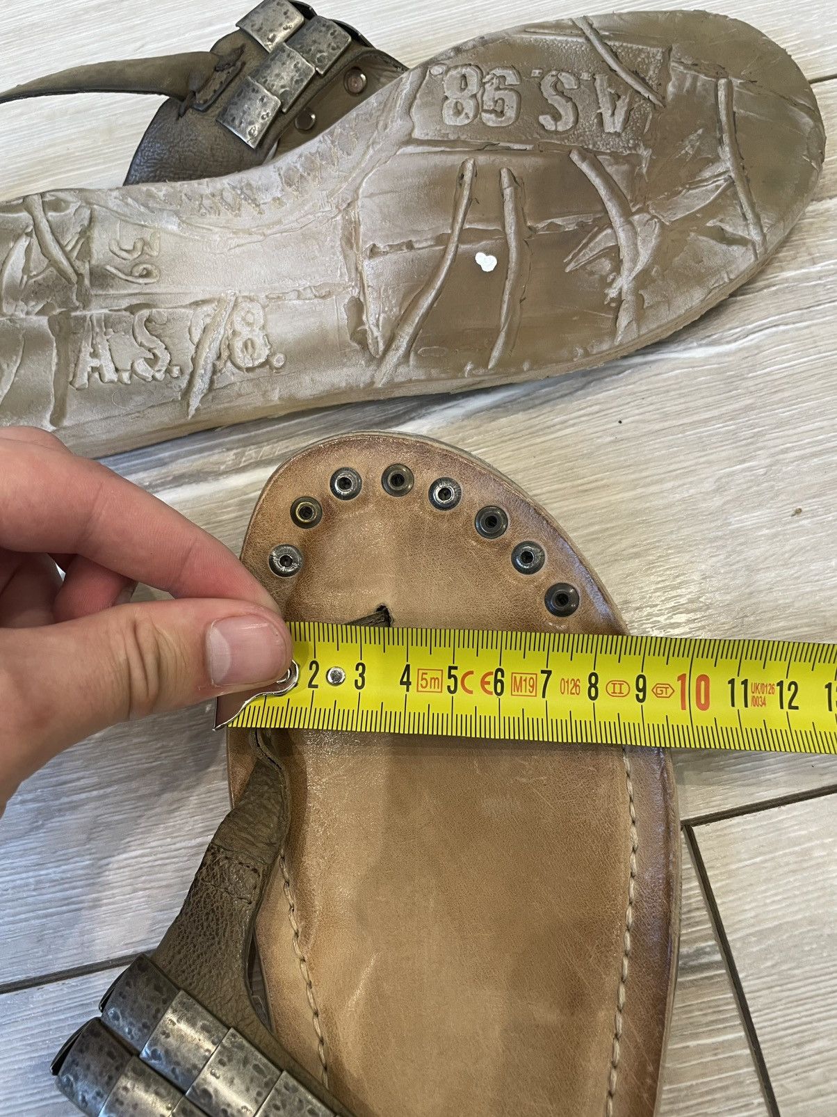 A.S.98 A.S.98 Airstep Gray Beige Silver Leather Italian Sandals Size US 9 / IT 39 - 9 Thumbnail