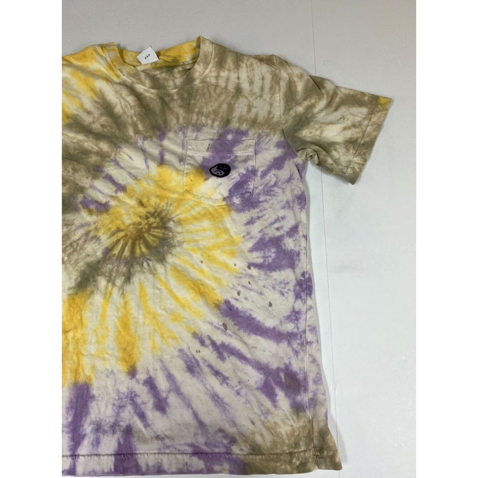 Urban Outfitters Urban Outfitters Mens T-Shirt M Tie Dye Chest Pocket Cotton Crew Neck Short Sleeve Multicolor 90s University Logo Pockets Breathable Regular Size US M / EU 48-50 / 2 - 3 Thumbnail