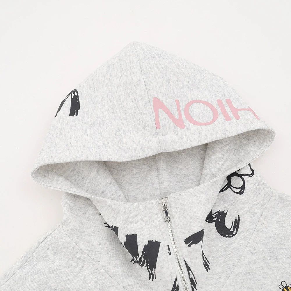 Vintage Men's loose casual cartoon Hello Kitty cardigan sweatshirt Size US M / EU 48-50 / 2 - 3 Thumbnail