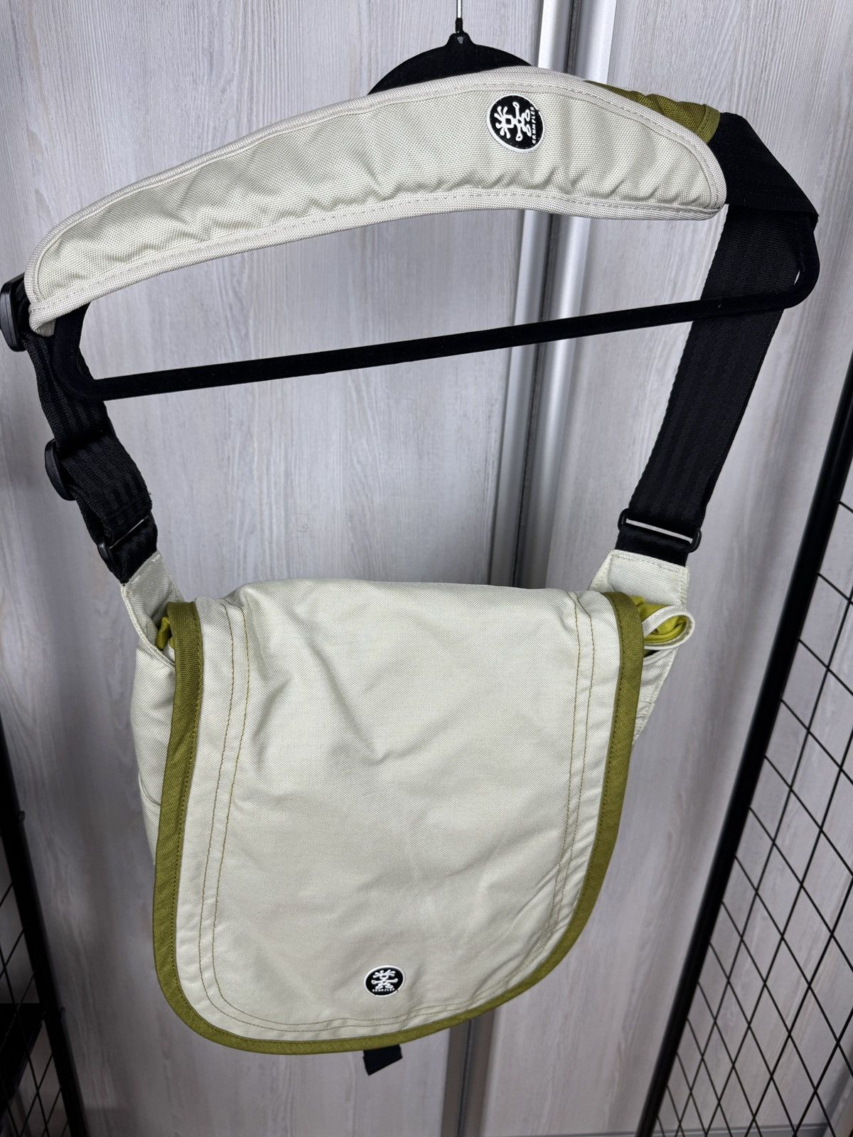 Crumpler Crumpler The Slippy fish laptop shoulder bag Size ONE SIZE - 5 Thumbnail