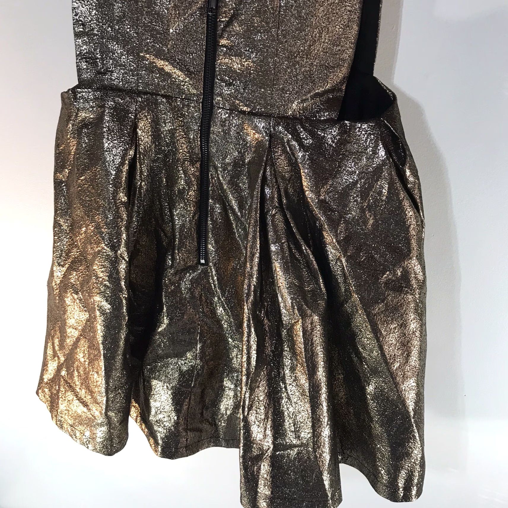 B Sides VINTAGE Hot & Delicious Women's Dress Mini Sleeveless V-Neck Gold Formal Party L Size L / US 10 / IT 46 - 5 Thumbnail