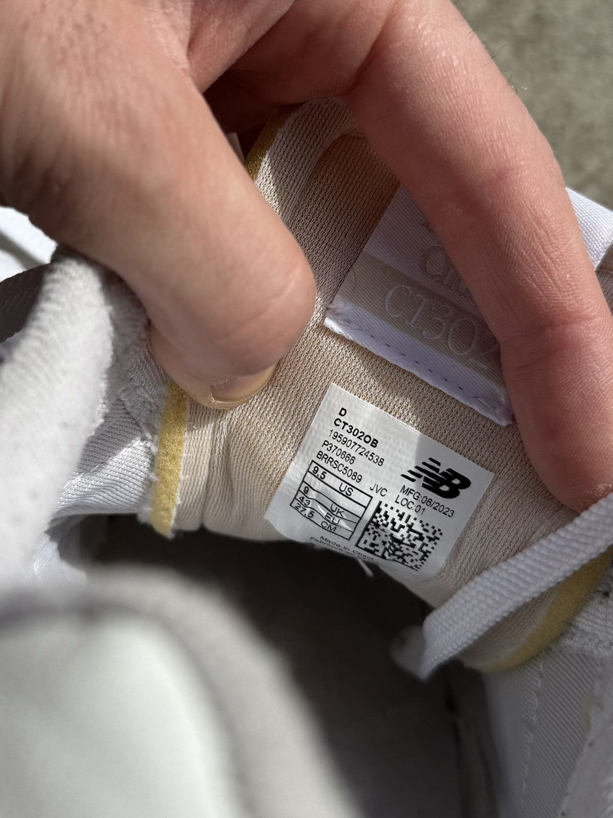 New Balance NEW BALANCE CT 302 LEATHER Y2K HYPE CASUAL SNEAKERS Size US 10 / EU 43 - 6 Thumbnail