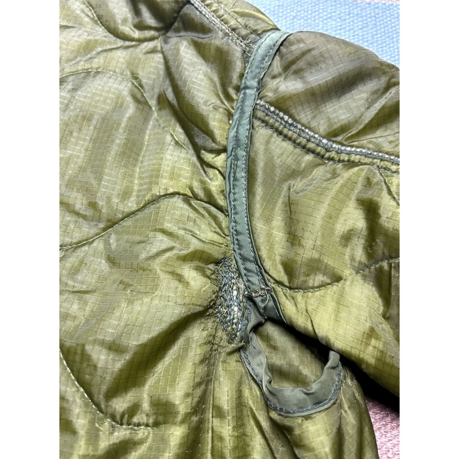 Vintage VINTAGE Field M65 Coat Military Jacket Liner Green Quilted Small Mens Shirt? Size US S / EU 44-46 / 1 - 6 Thumbnail