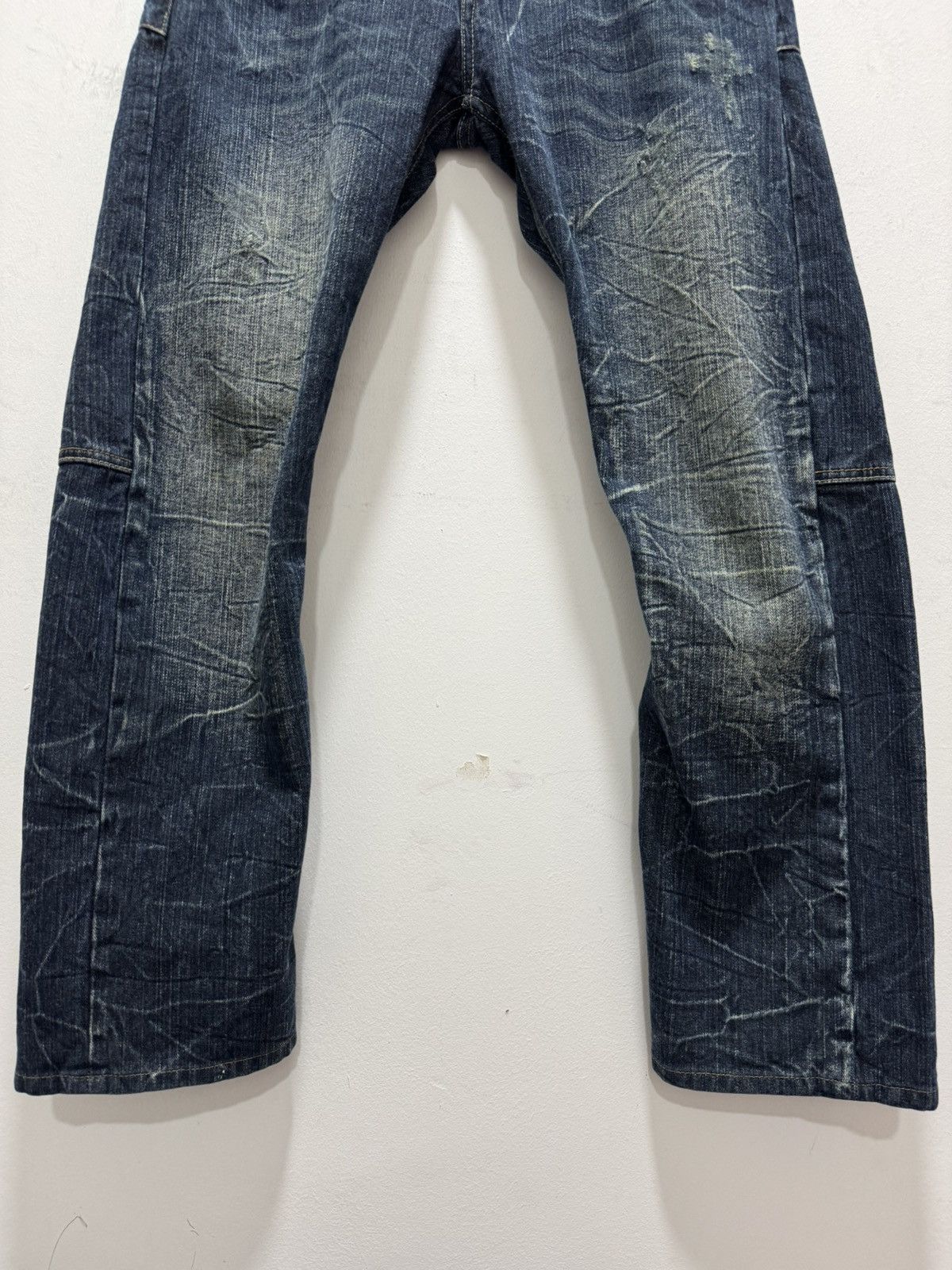 Japanese Brand JAPANESE DESIGN DOMINATE PUNK STYLE CURVED DISTRESSED JEANS Size US 28 / EU 44 - 11 Thumbnail