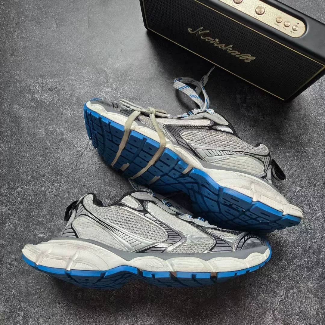 Balenciaga Balenciaga Distressed Blue Lowtop Sneakers XXXL Men Size US 10 / EU 43 - 1 Thumbnail