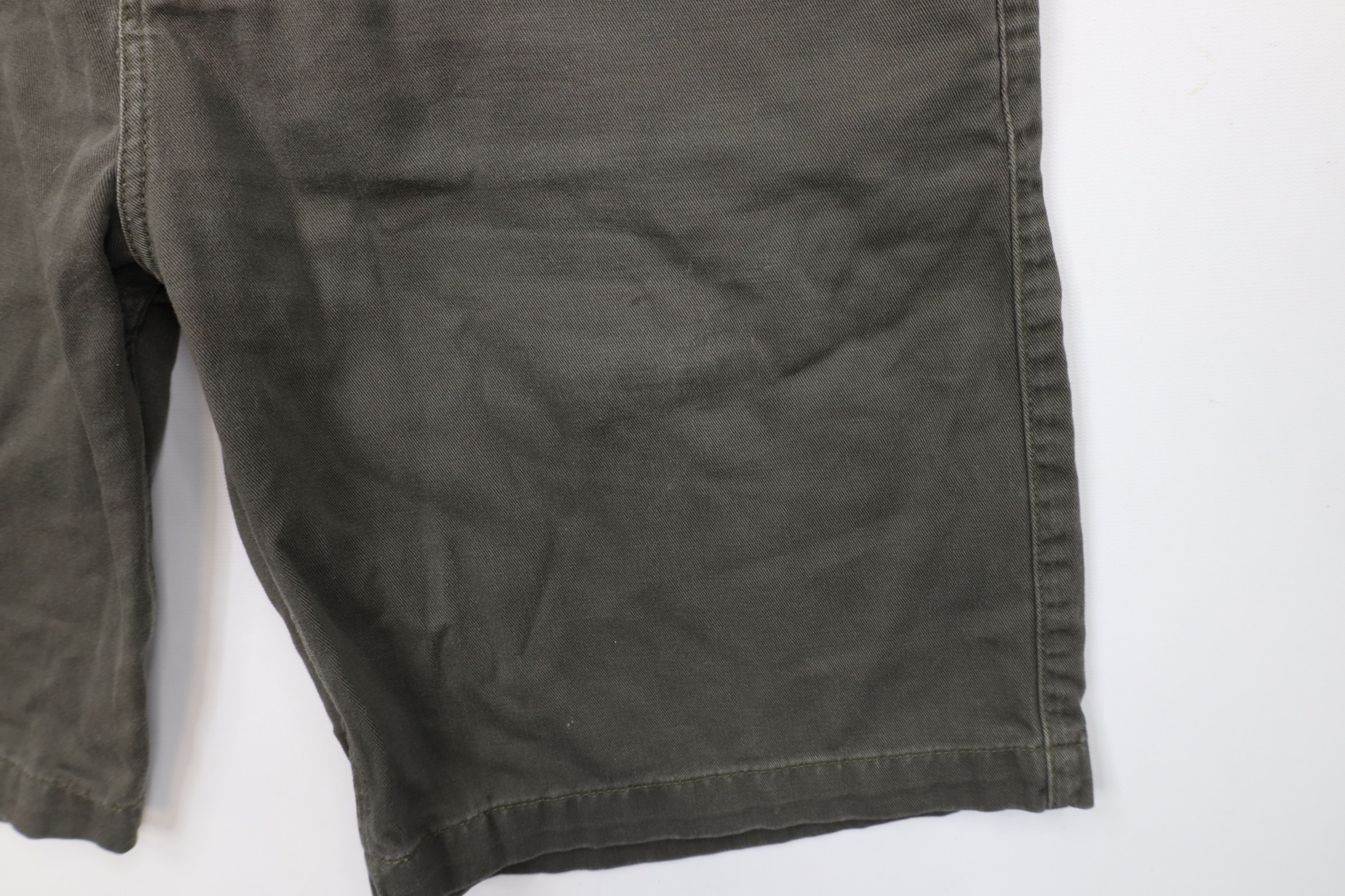 Carhartt × Vintage Vintage Y2K Carhartt Above Knee Chino Shorts Moss Green Size US 32 / EU 48 - 3 Thumbnail