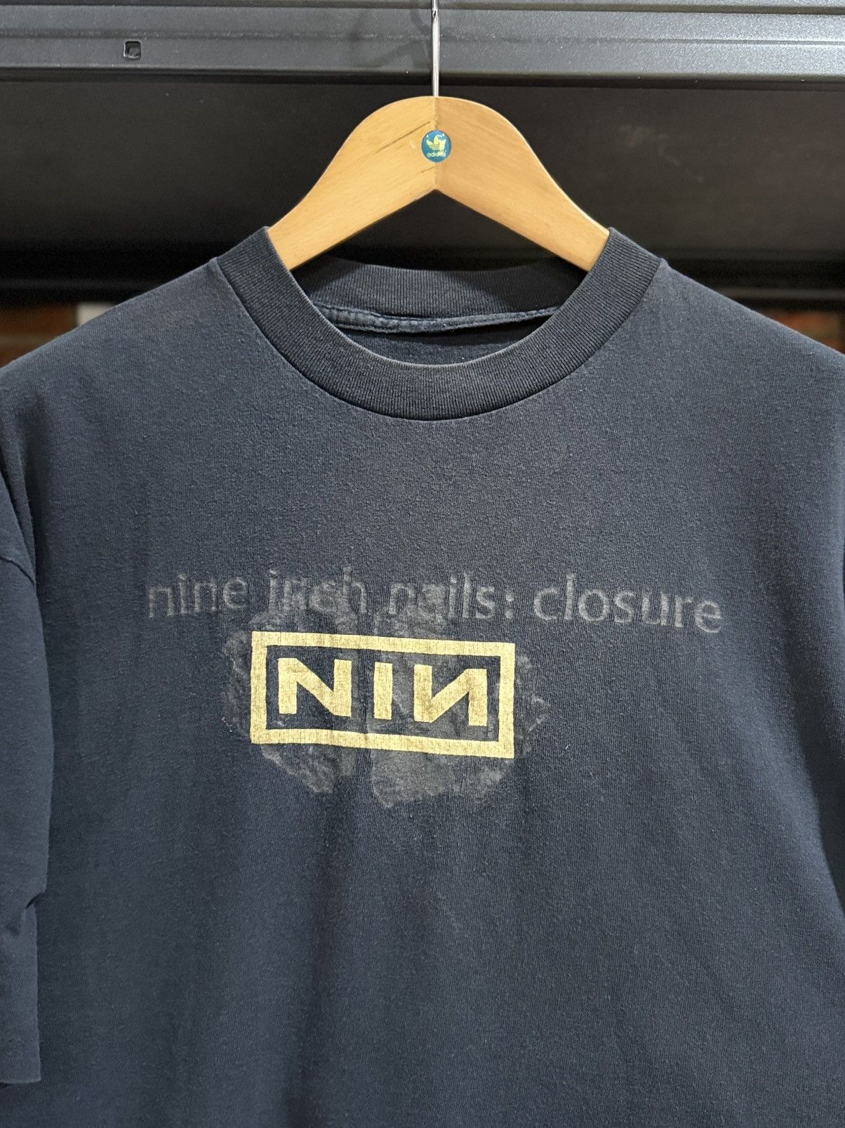 Band Tees Vintage 90s Nine Inch Nails Closure Box Faded Tee Size US XXL / EU 58 / 5 - 3 Thumbnail