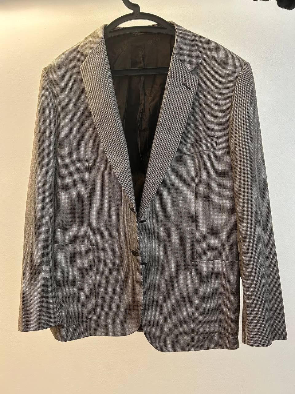 Brioni Brioni "Secolo" Grey Herringbone Blazer EU56/US46 Size 54R - 1 Thumbnail