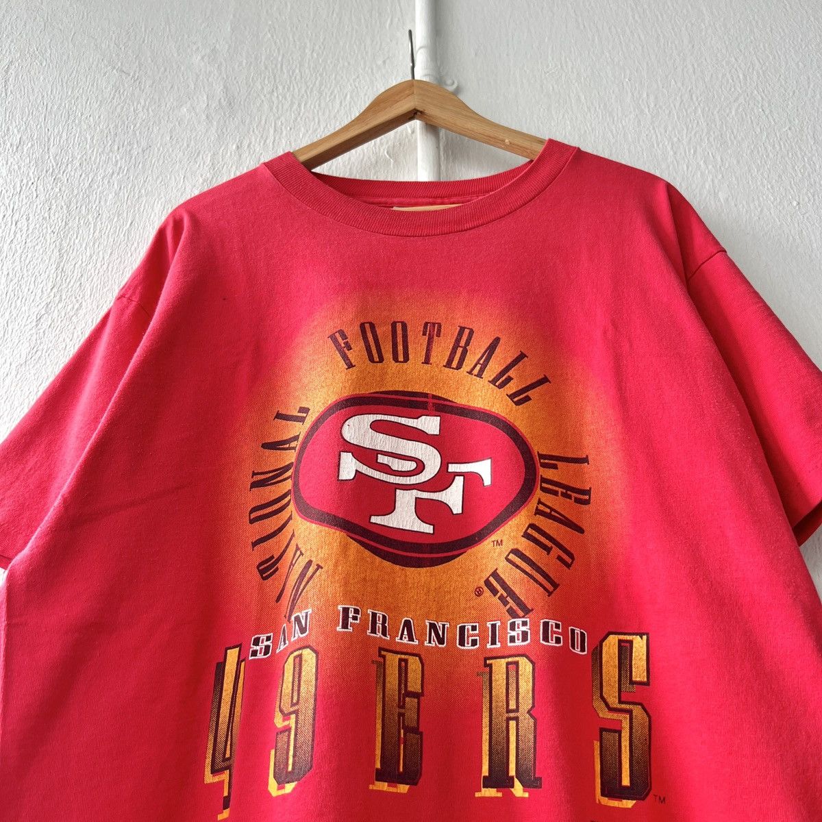 NFL × Vintage Vintage 1994 NFL San Francisco 49ers Tee Size US XL / EU 56 / 4 - 2 Thumbnail