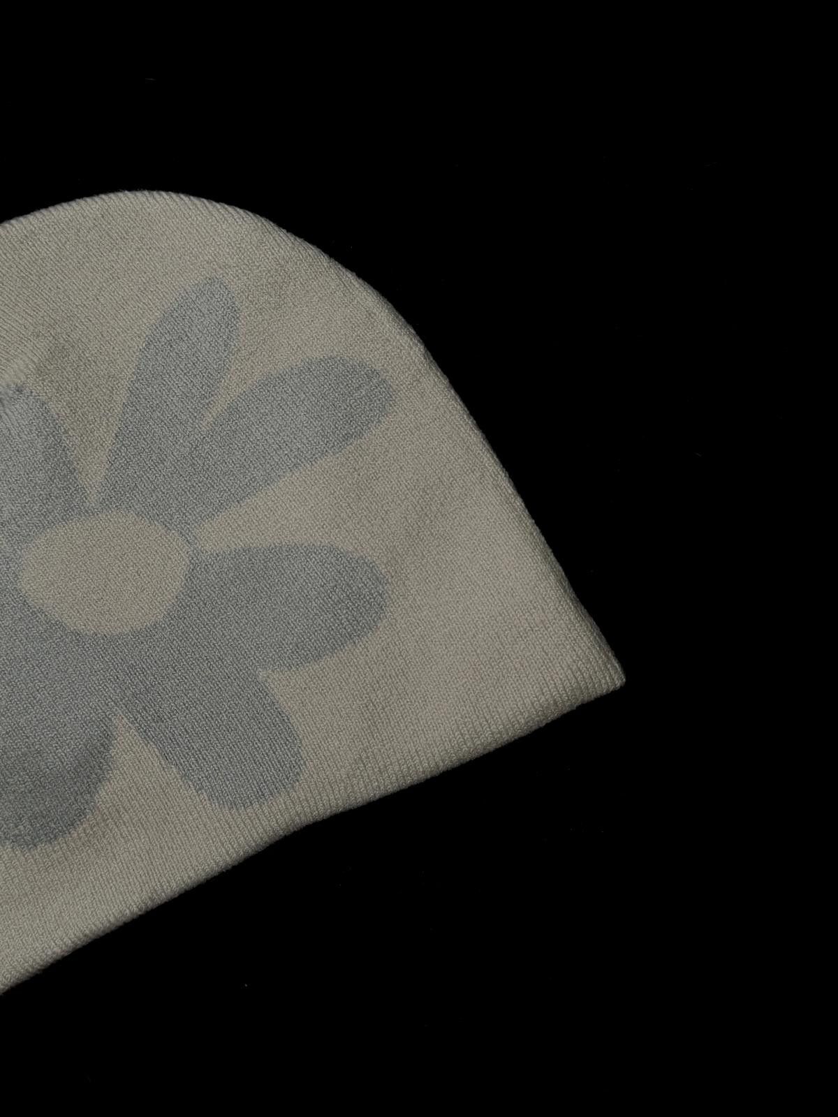 Japanese Brand Y2k LABROS Symbol Logo No Cuff Knit Gray Beanie Hat OS Size ONE SIZE - 2 Thumbnail