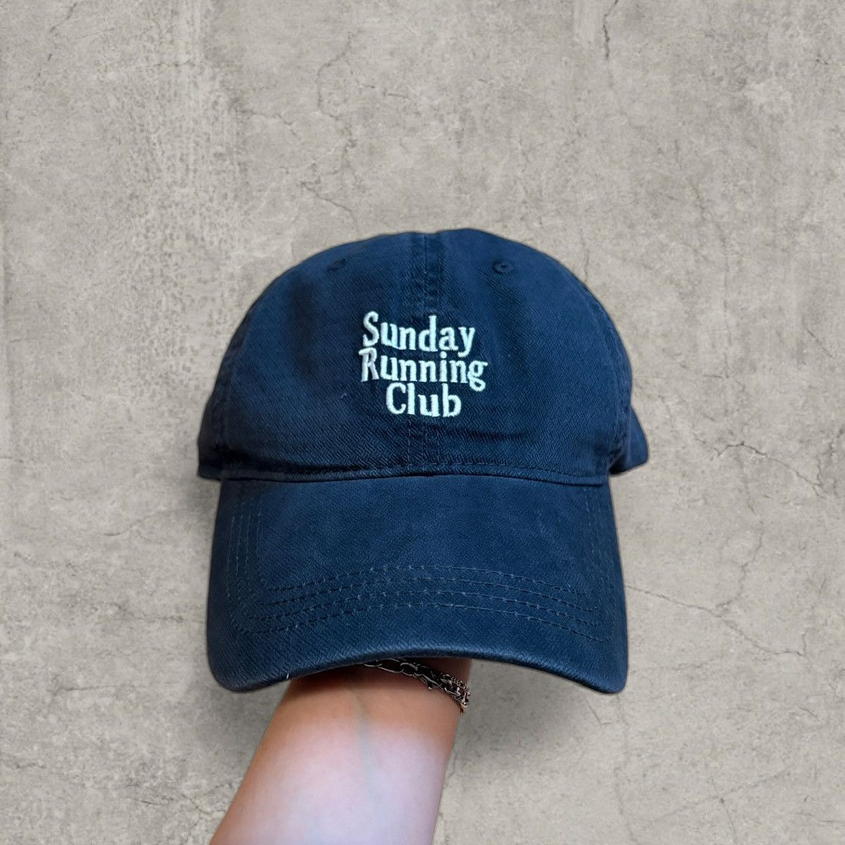 Japanese Brand Cool vintage style cap, Sunday Running Club white. One size Size ONE SIZE - 4 Thumbnail