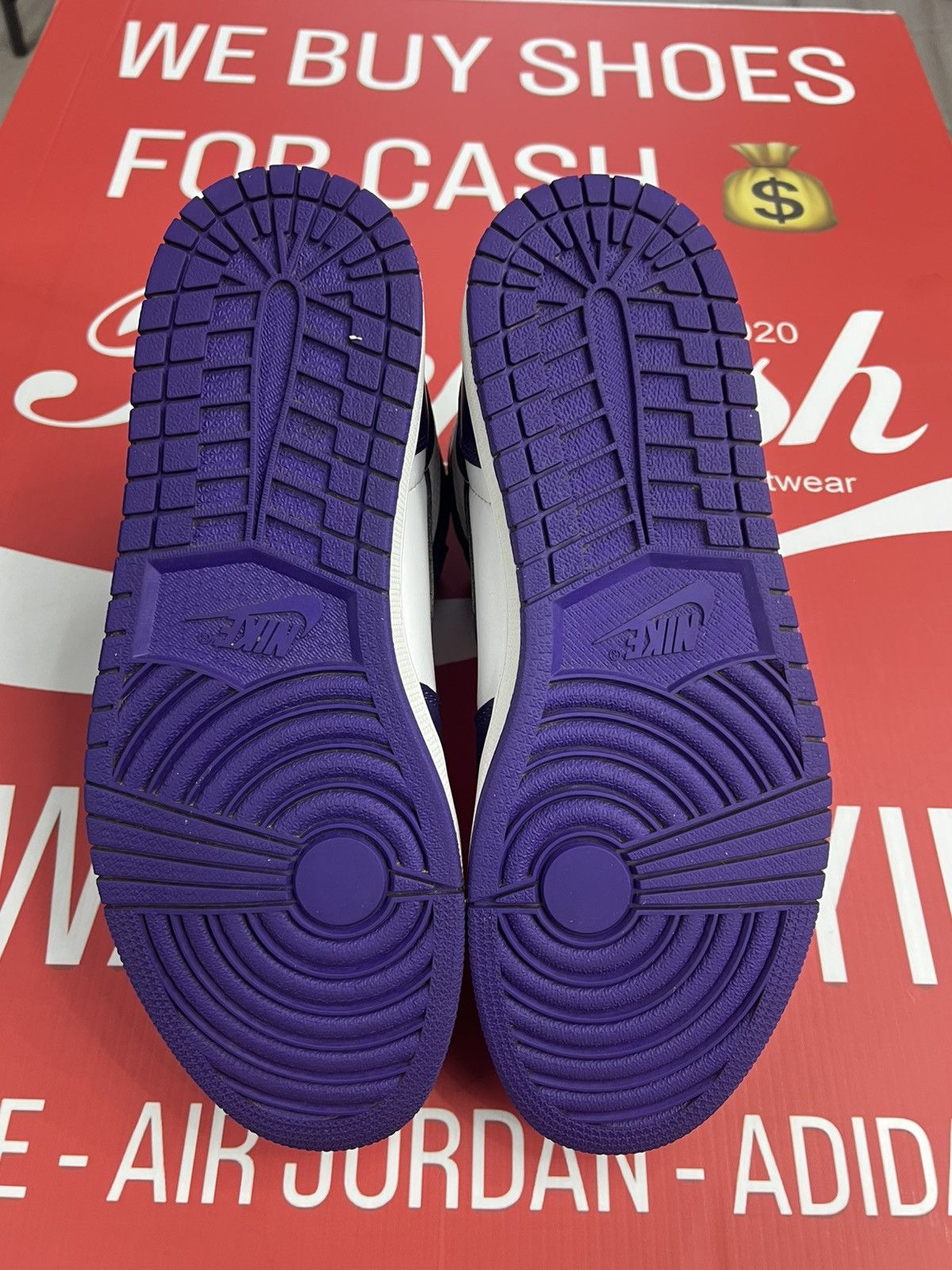 Jordan Brand Air Jordan 1 Court Purple Size 12 Size US 12 / EU 45 - 6 Thumbnail