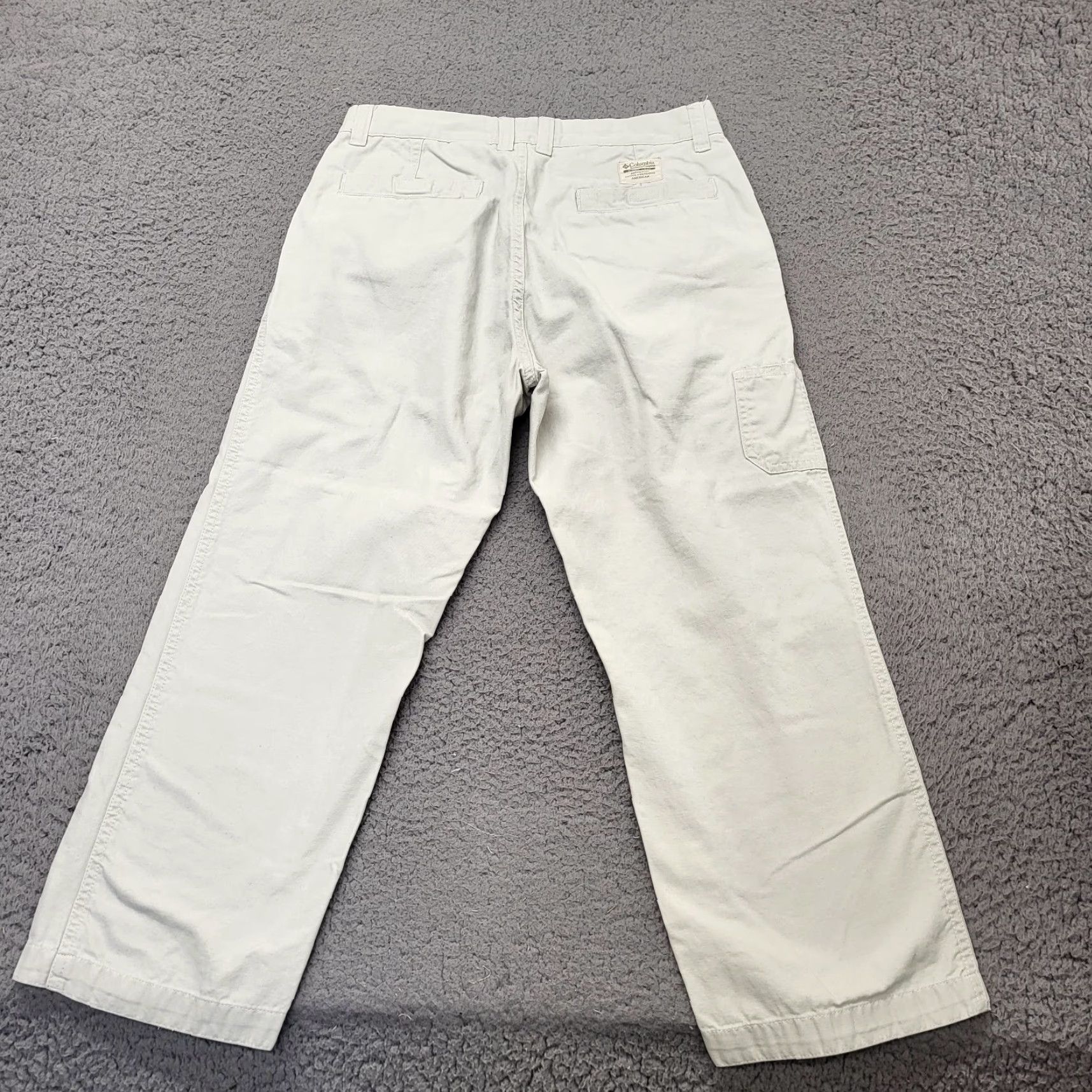 Vintage Columbia Pants Women's Size 8 Khaki Flat Front Casual Outdoor Hiking Capri Pants Tan Beige Straight Leg - Regular Mens? Women? Size 30" / US 8 / IT 44 - 2 Thumbnail