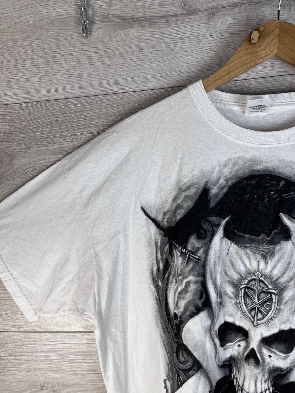 Other Men’s rock T-shirt bai logo scull size Xxl y2k Size US XXL / EU 58 / 5 - 7 Thumbnail
