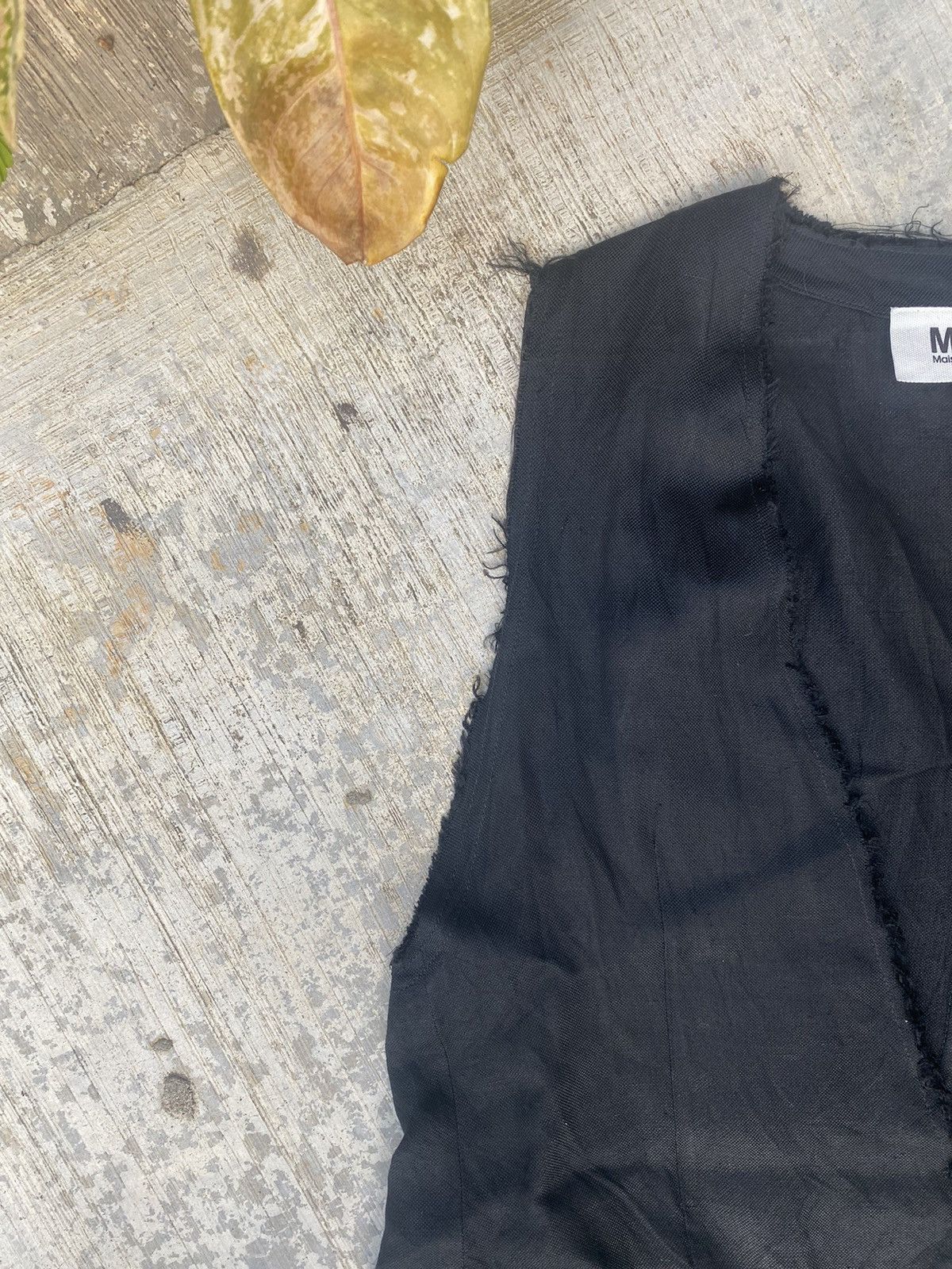 Maison Margiela Maison Margiela Linen/Rayon Sleeve Less Coat Size US M / EU 48-50 / 2 - 4 Thumbnail