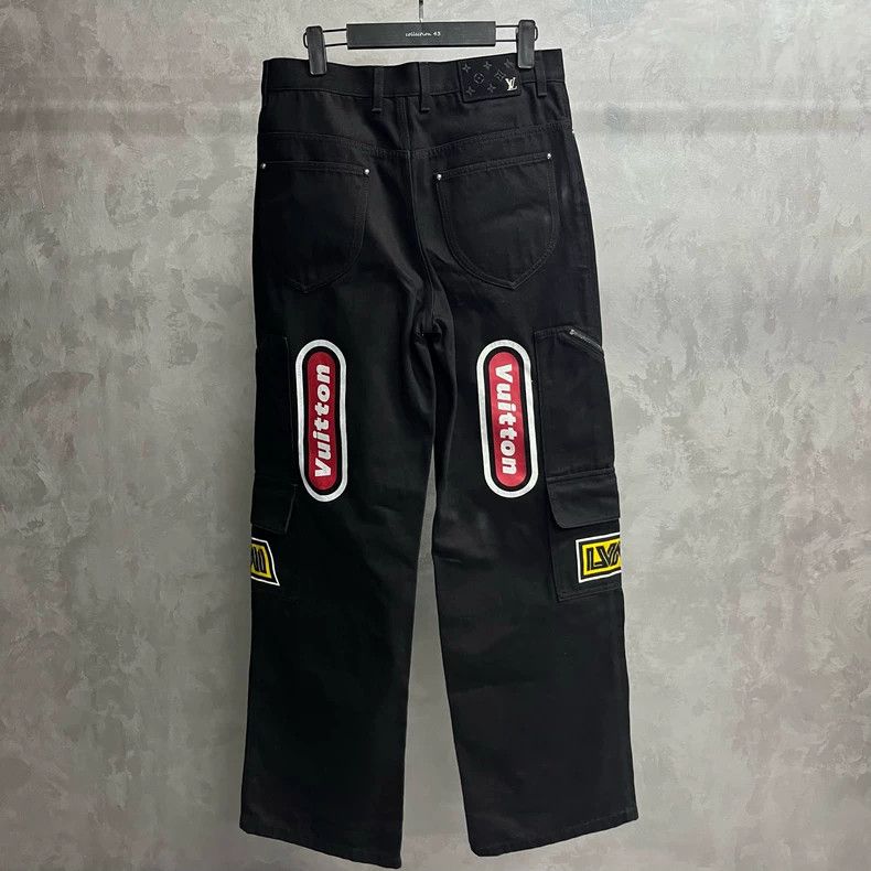 Louis Vuitton Louis Vuitton Black graffiti-monogrammed print cargo jeans Size US 31 - 2 Thumbnail