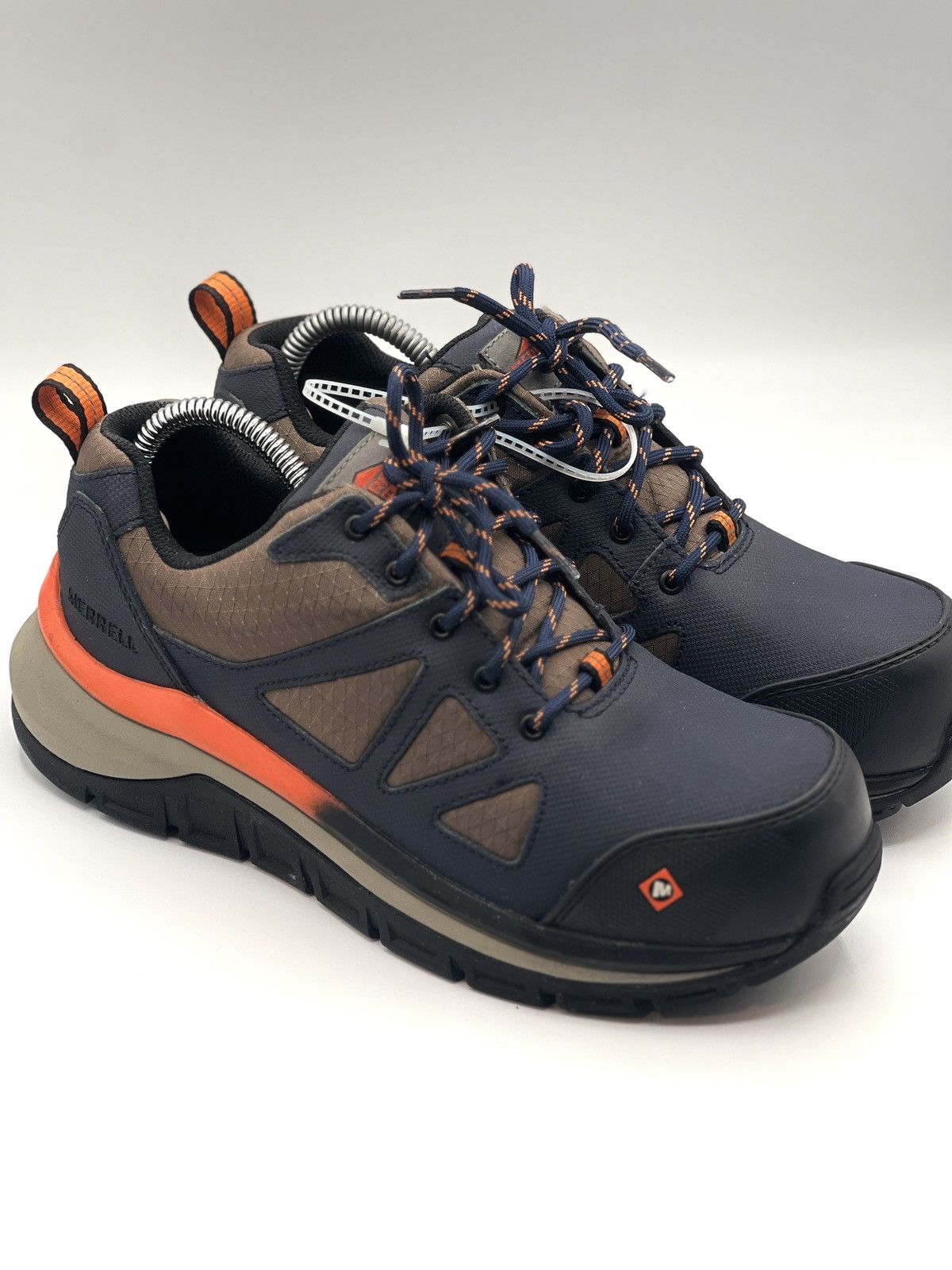 Merrell Merrell Men’s Fullbench Speed CF Work Shoe Carbon Toe Size US 6 / EU 39 - 1 Thumbnail
