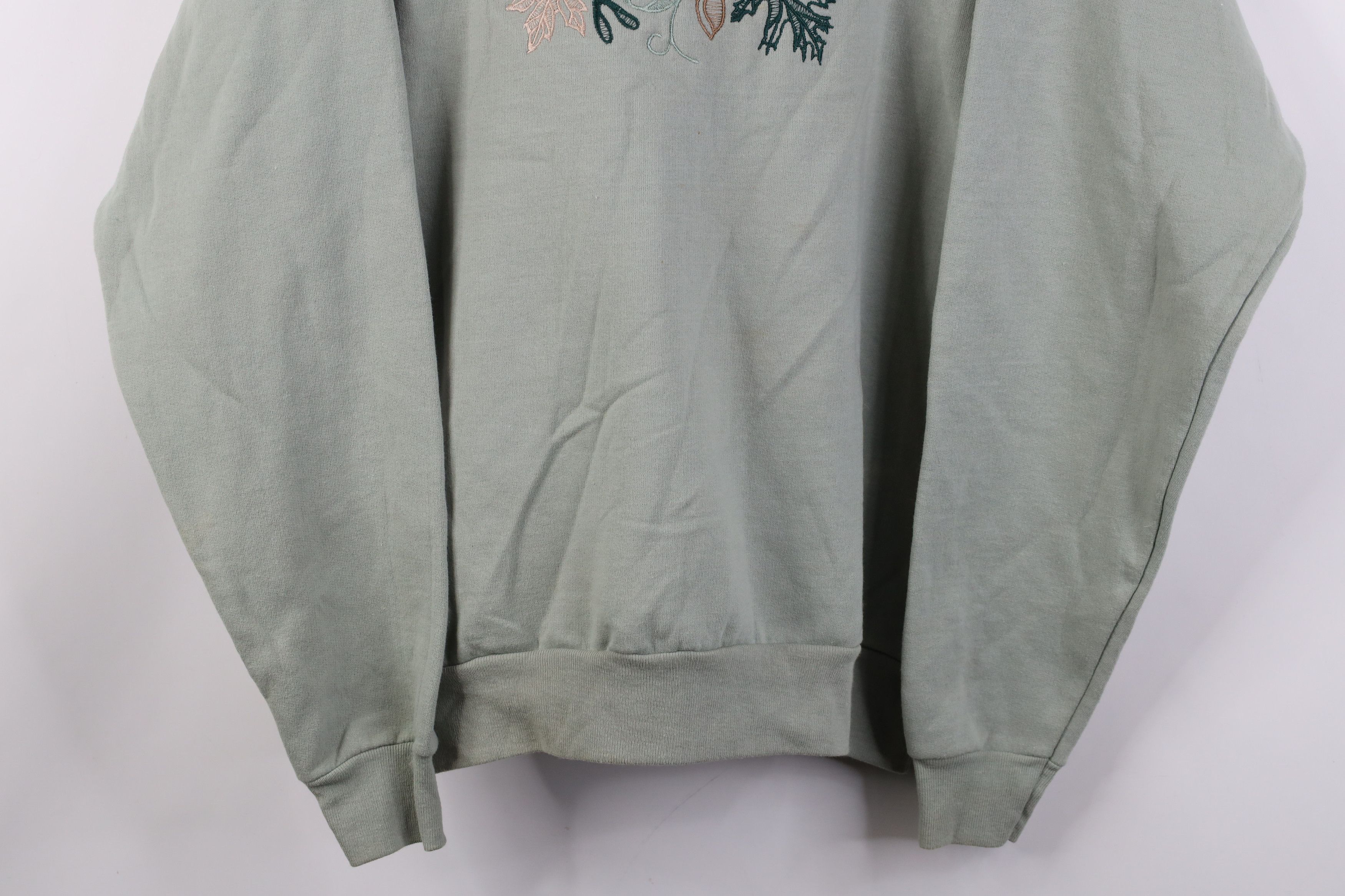 Vintage Vintage 90s Streetwear Fall Leaf Acorn Turtleneck Sweatshirt Size M / US 6-8 / IT 42-44 - 3 Thumbnail
