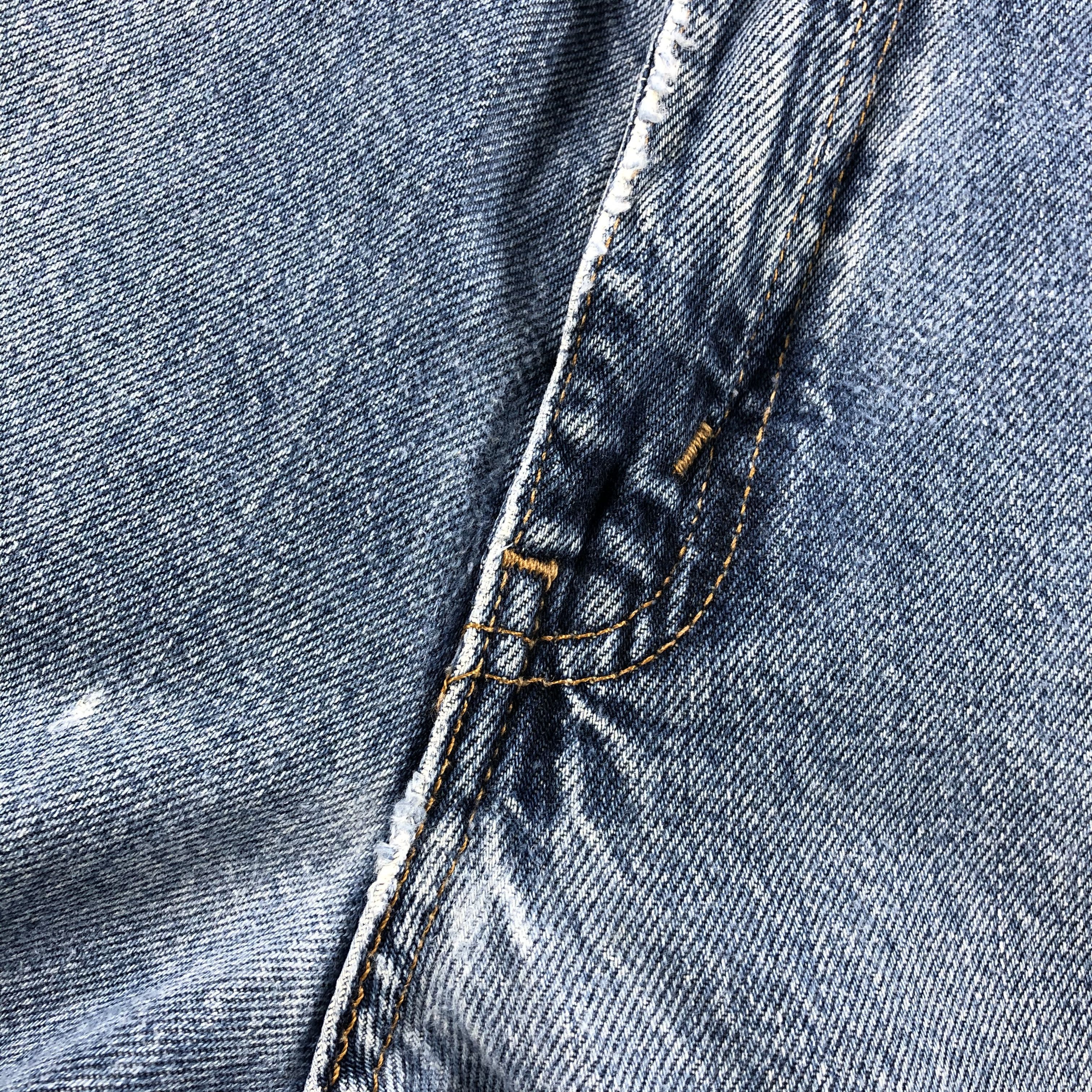 Levi's Vintage 90s Blue Wash Levis 569 Jeans-J2156 Size US 35 - 9 Thumbnail