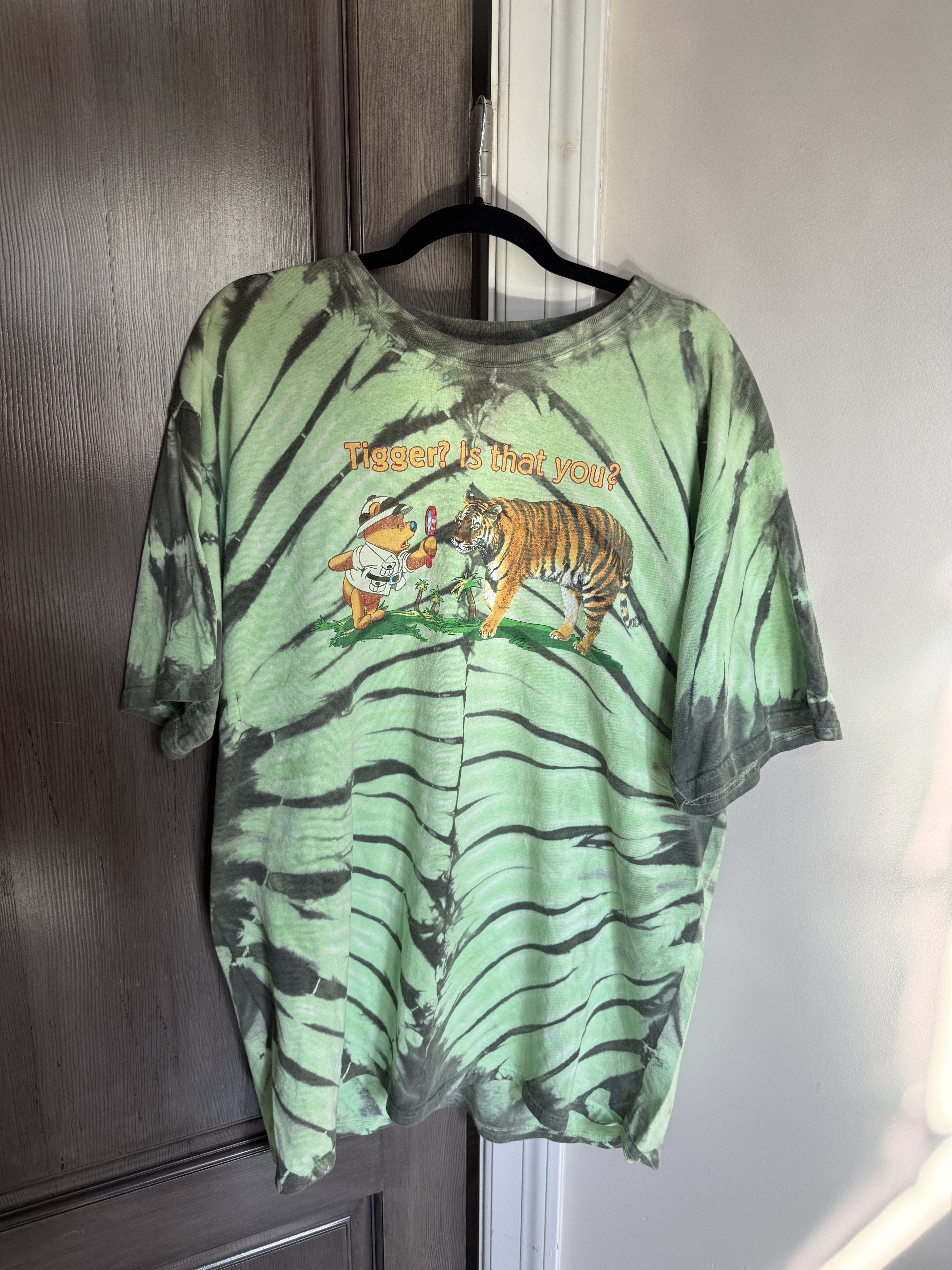Disney Walt Disney Winnie The Pooh Tie Dye Size US XL / EU 56 / 4 - 1 Thumbnail