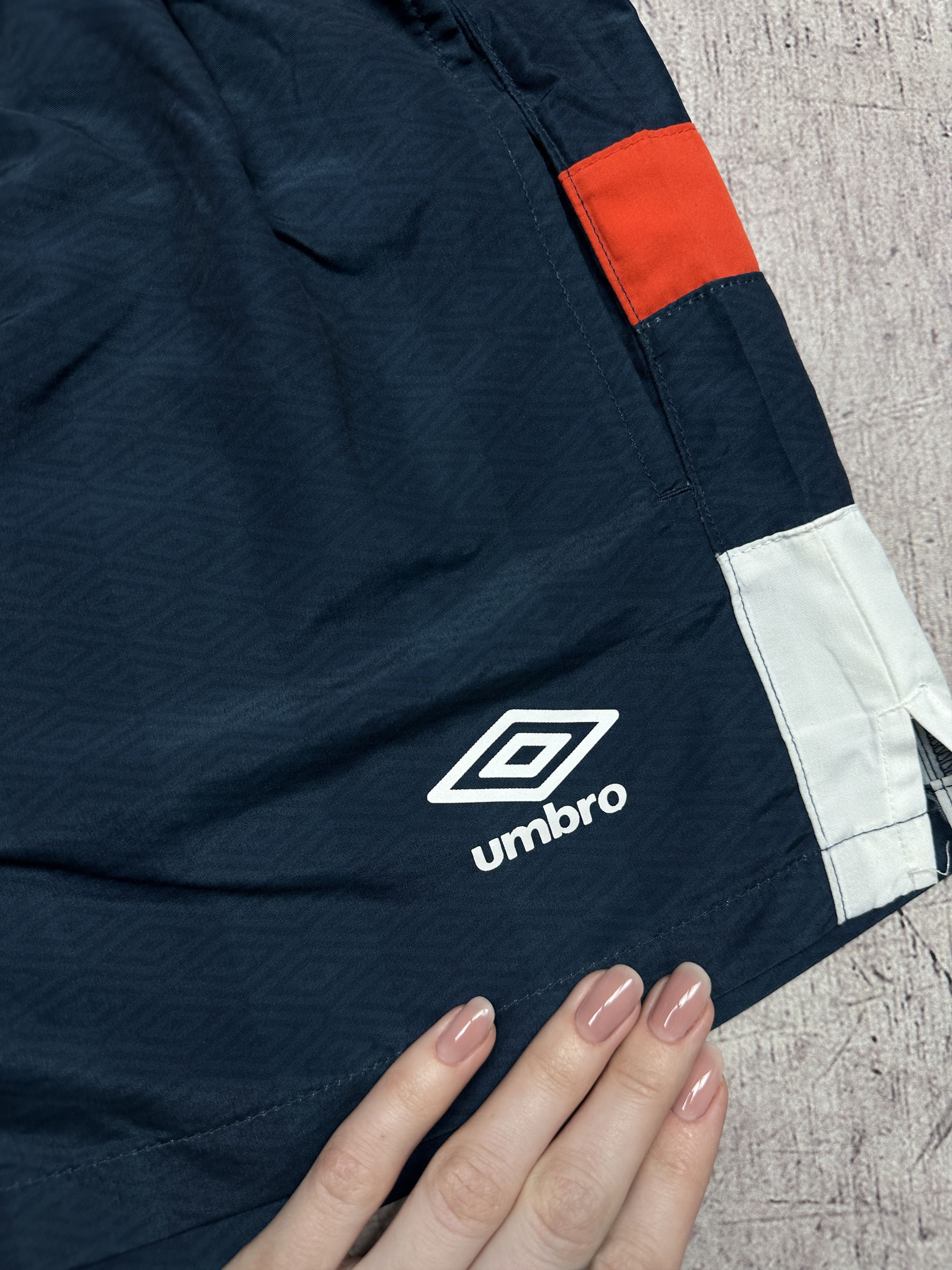Umbro Umbro Mens Nylon Shorts Size US 30 / EU 46 - 3 Thumbnail