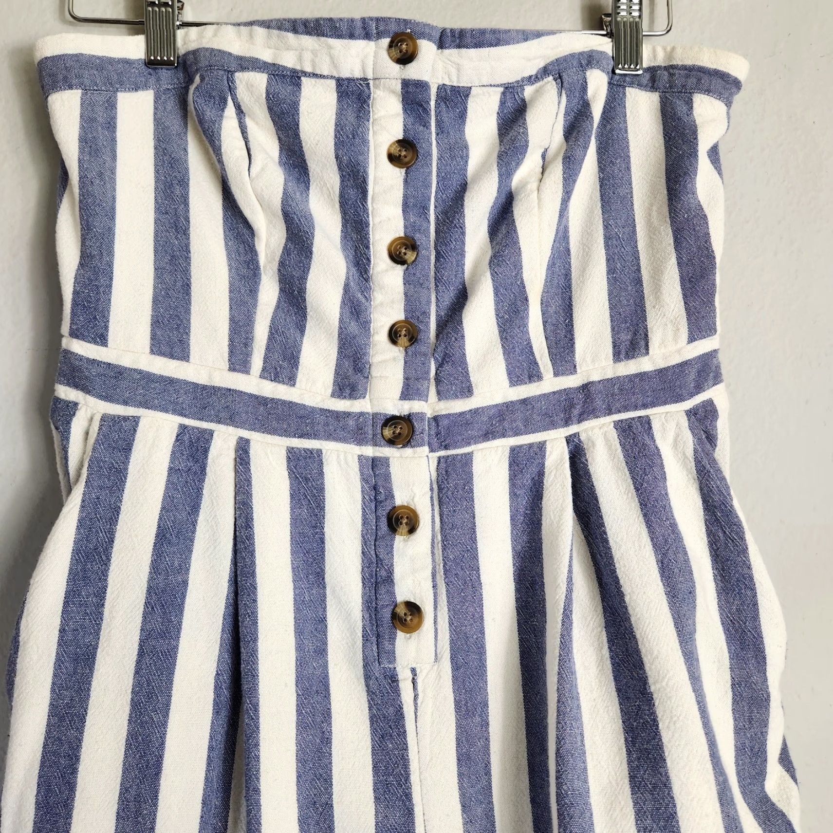 American Eagle Outfitters American Eagle Outfitters Jumpsuit Womens Striped Linen Blend Wide Leg Cropped M Blue White Casual Beach Vacation 90s? No. Size 32" / US 10 / IT 46 - 3 Thumbnail