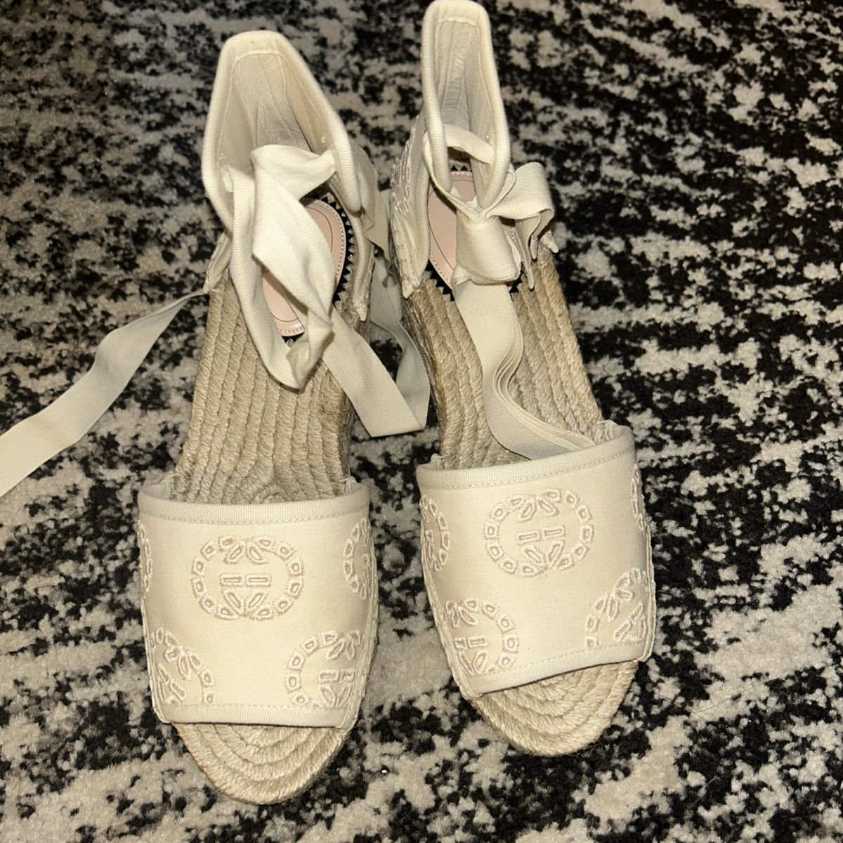 Gucci Gucci Interlocking G One Strap Sandal Espadrille Size US 7 / IT 37 - 2 Thumbnail