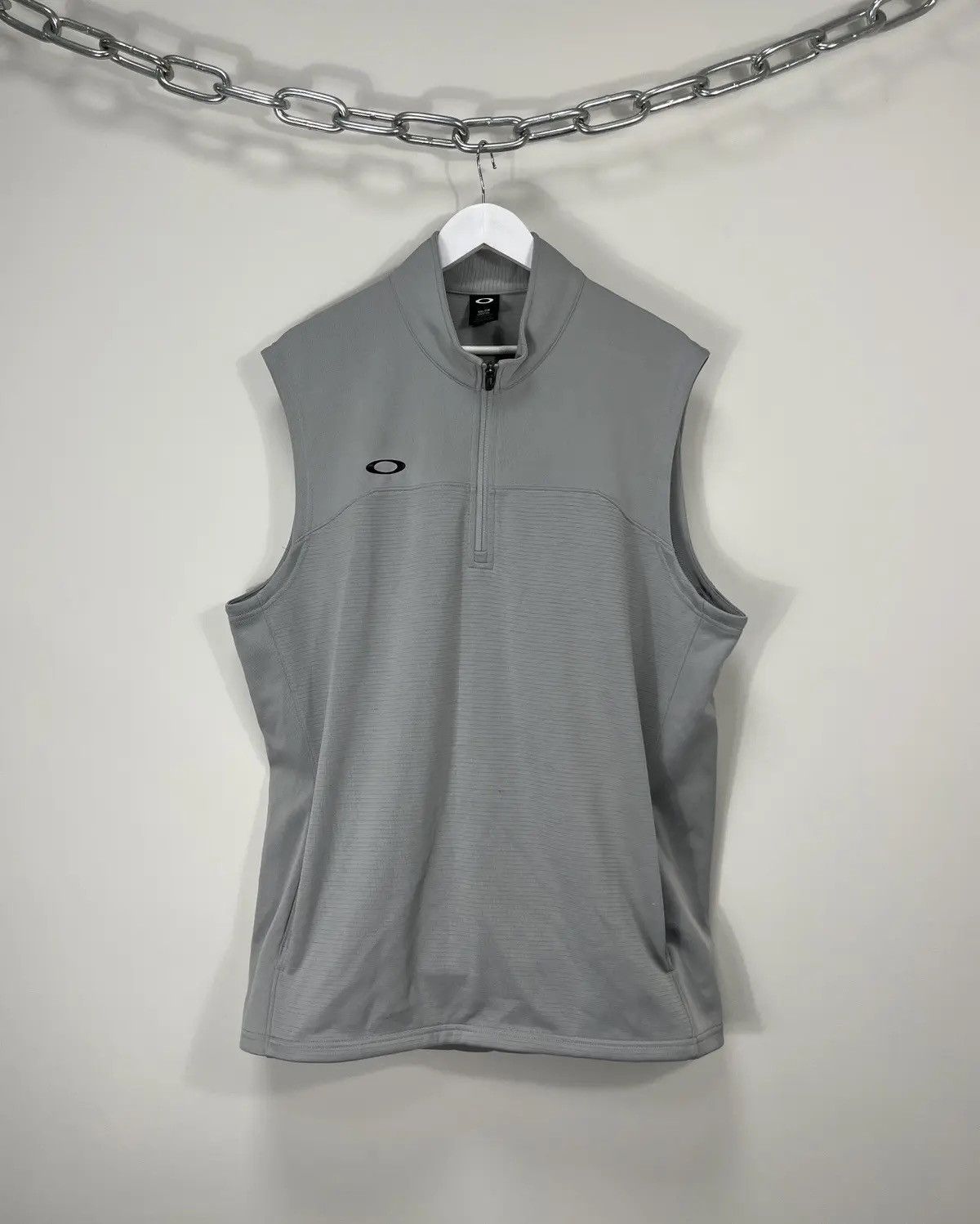 Oakley Vintage Oakley Gray 1/4 Zip Outdoor Vest Size US XXL / EU 58 / 5 - 1 Thumbnail