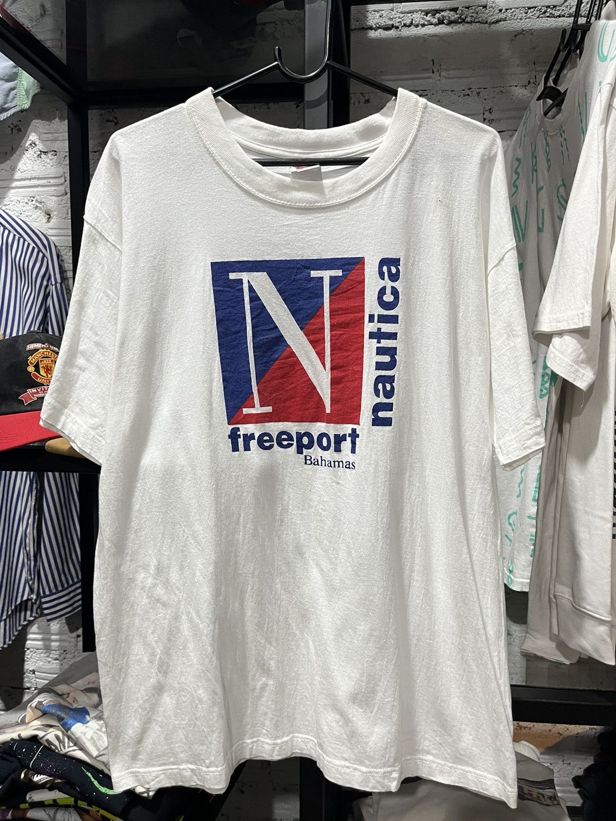 Vintage Nautica Freeport Logo Tee Bootleg 90s Size US L / EU 52-54 / 3 - 1 Thumbnail