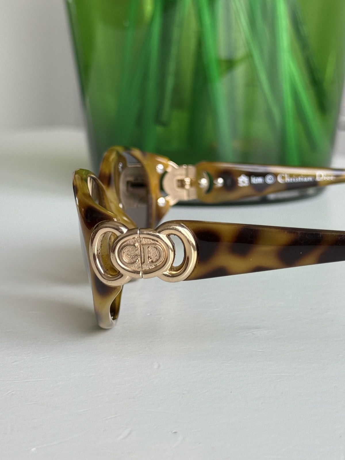 Dior Vintage 90s Christian Dior oval sunglasses old money luxury Size ONE SIZE - 5 Thumbnail