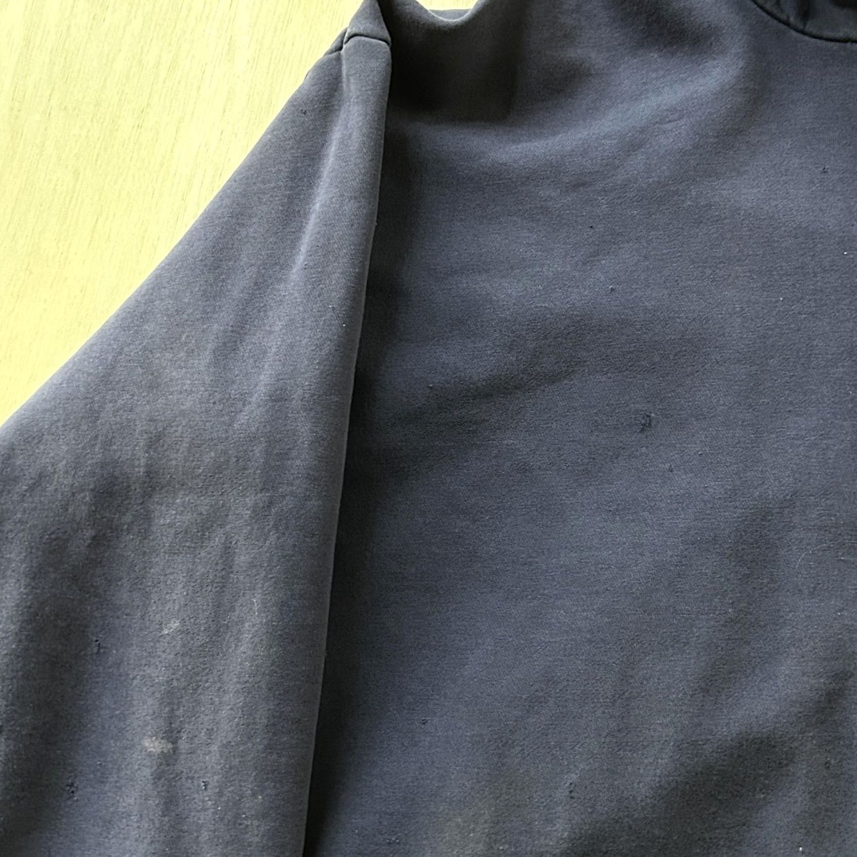 Vintage Vintage 90s Distressed Size Large Navy Blue Pullover Hooded Sweatshirt Mens XL Fleece Pocket Drawstrings Logo Size US XL / EU 56 / 4 - 4 Thumbnail