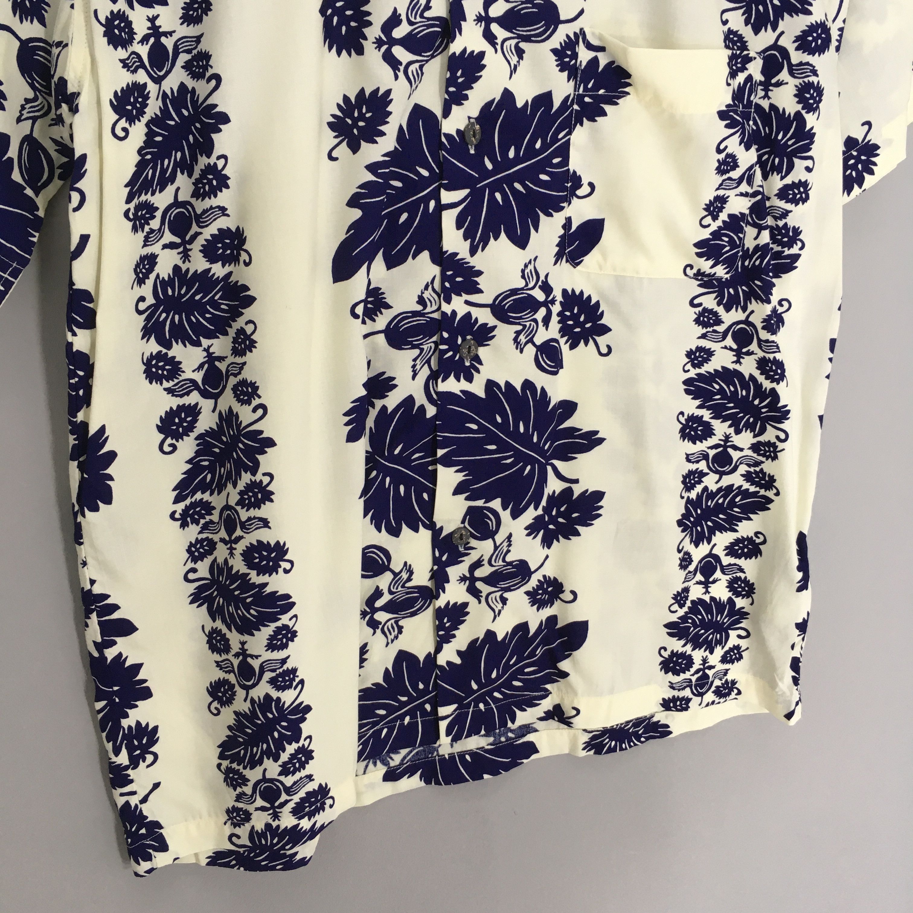 Vintage Vintage 90s Aloha Floral Hawaiian Rayon Shirt Medium Size US M / EU 48-50 / 2 - 4 Thumbnail