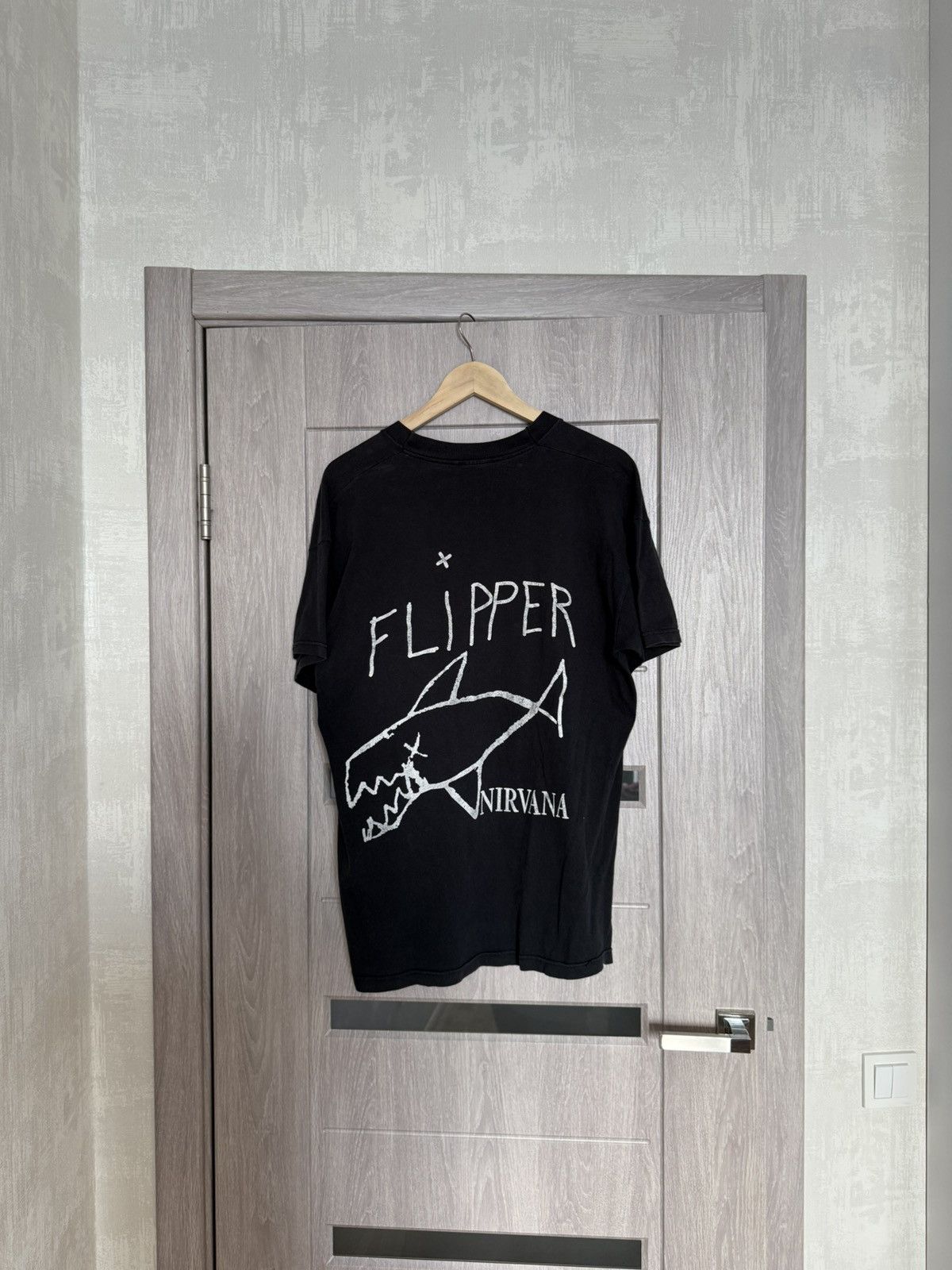 Nirvana 1998 Nirvana Flipper Kurt Cobain Size US M / EU 48-50 / 2 - 6 Thumbnail