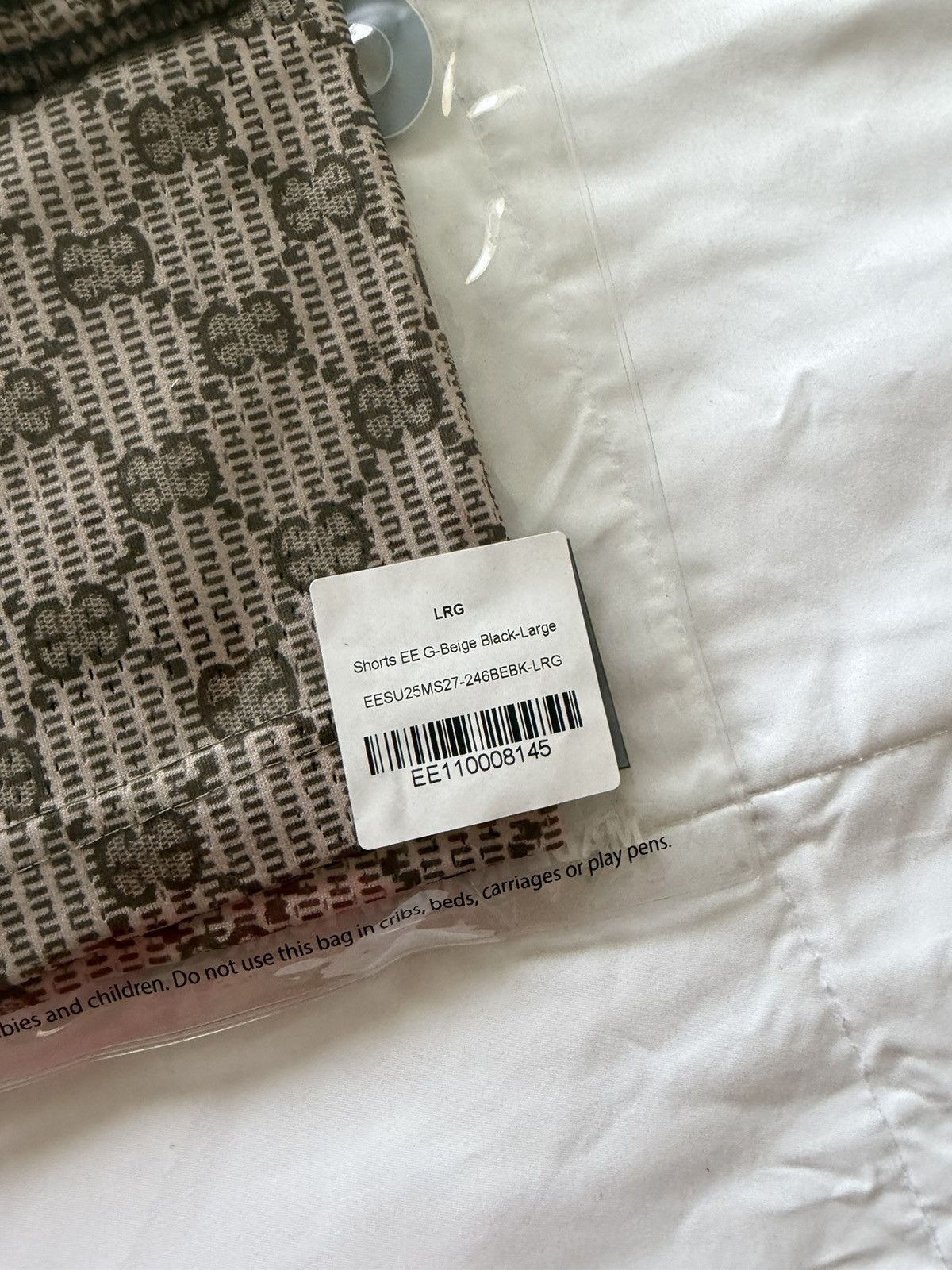 Eric Emanuel Eric Emmanuel Basic Shorts “Beige Print” (Large) Size US 34 / EU 50 - 7 Thumbnail