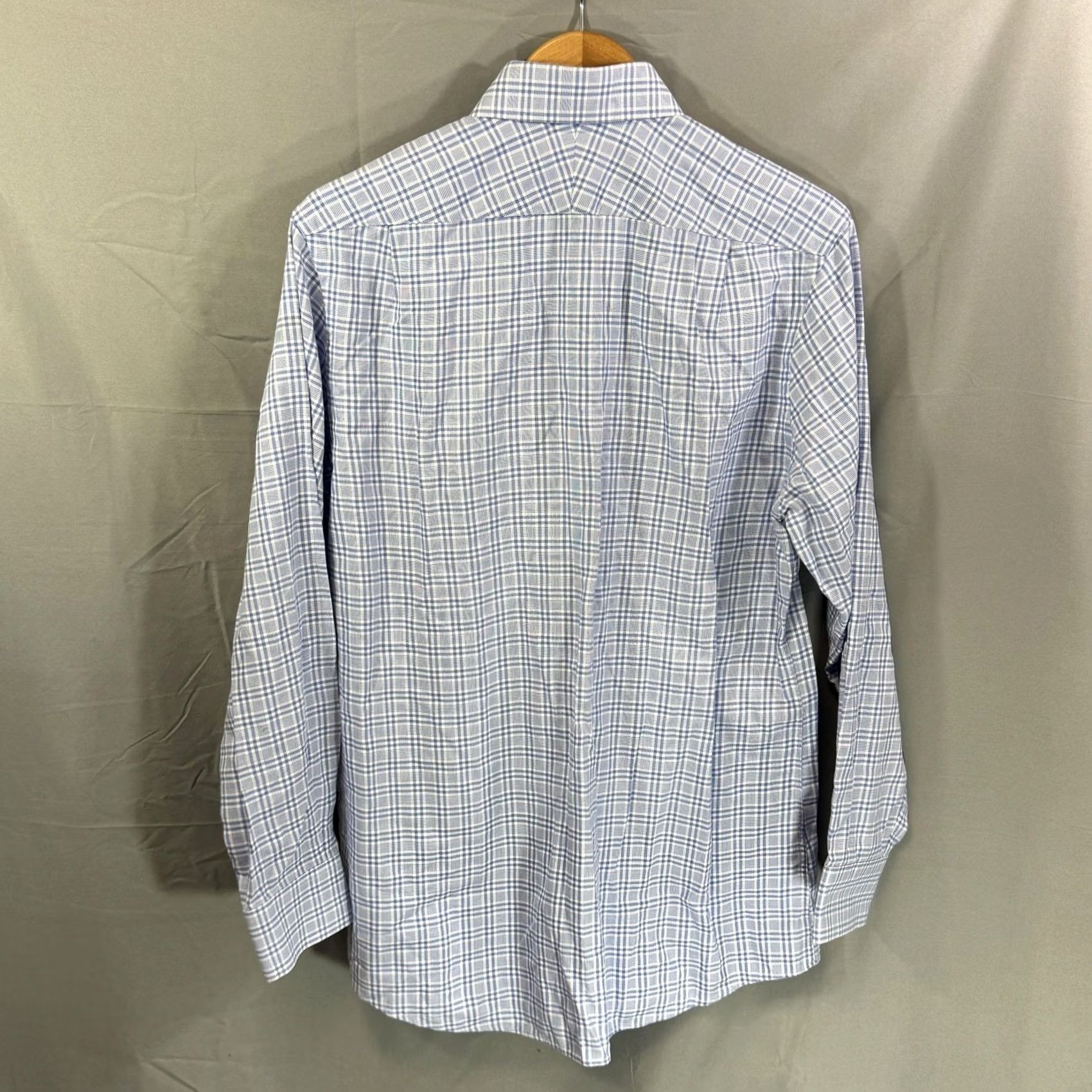 Charles Tyrwhitt Charles Tyrwhitt Shirt Mens 16 35 Blue White Plaid Slim Fit Button Down Cotton Dress Shirt Mens Size US L / EU 52-54 / 3 - 2 Thumbnail