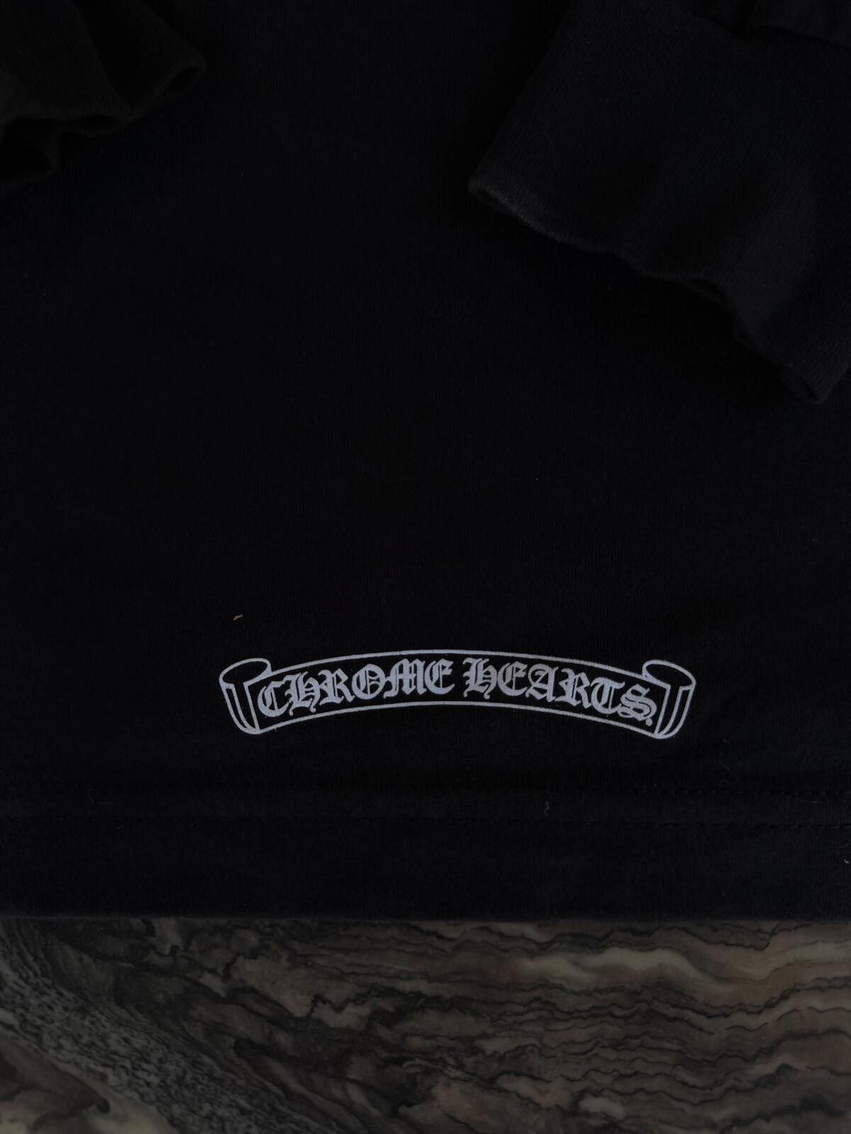 Chrome Hearts Chrome Hearts Neck Logo Long Sleeve Tee Black Size Large NWT Size US L / EU 52-54 / 3 - 5 Thumbnail