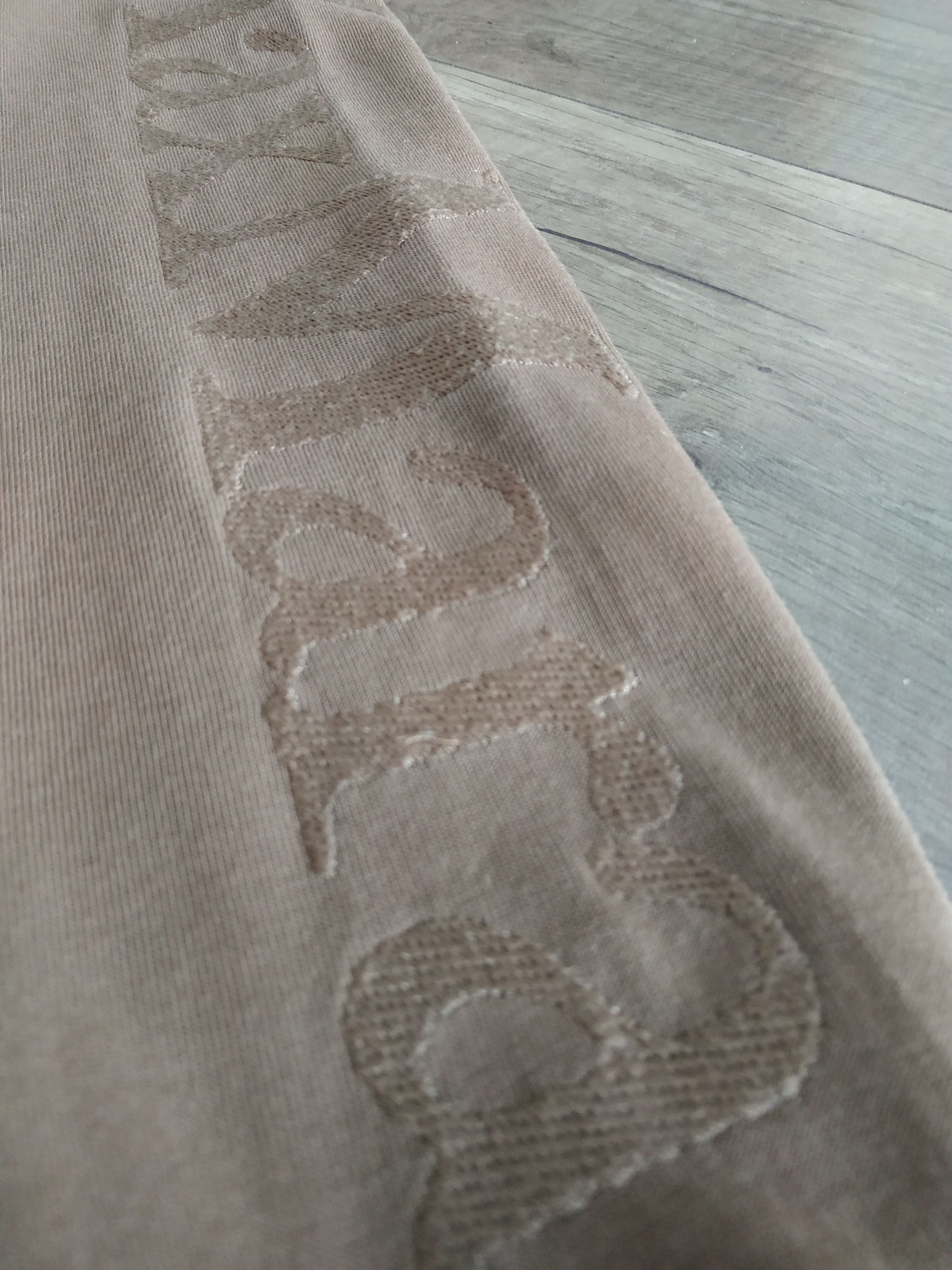 Max Mara Max Mara Women's Sleeve Logo Sweatshirt/Pullover, MEDIUM Size M / US 6-8 / IT 42-44 - 4 Thumbnail