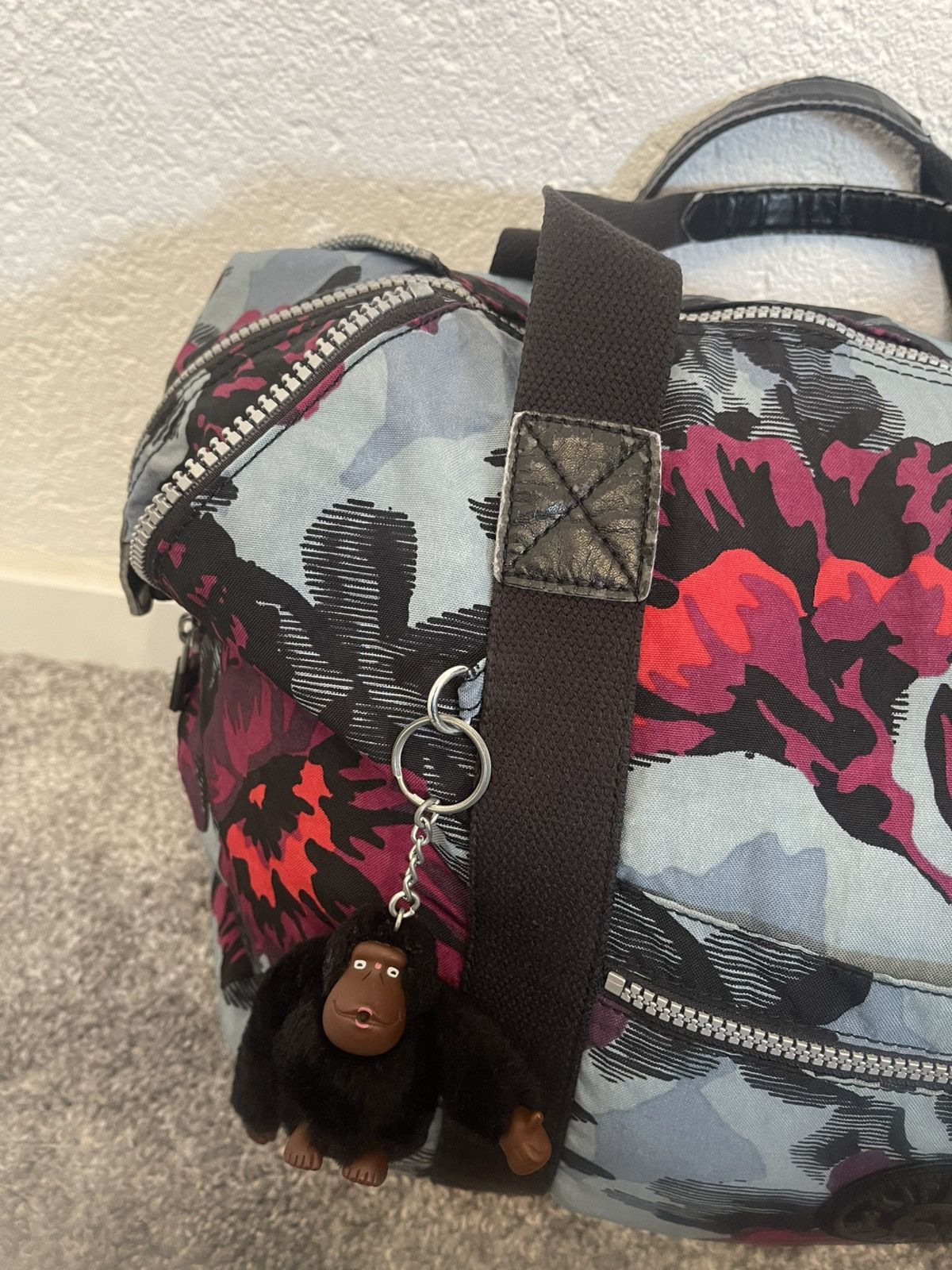 Japanese Brand KIPLING VINTAGE AVANT GARDE Y2K FLOWERS MONKEY BIG BAG Size ONE SIZE - 6 Thumbnail
