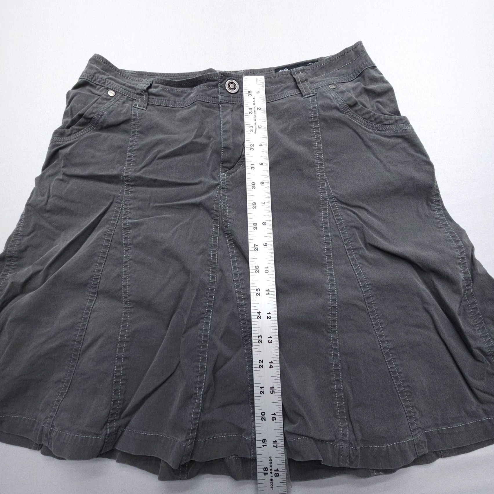 Vintage VINTAGE Kuhl Skirt Womens 4 A-Line Knee Length Gray Cotton Blend Canvas Stretch Pockets Button Logo - Mens? No gender specified. Size 27" / US 4 / IT 40 - 4 Thumbnail