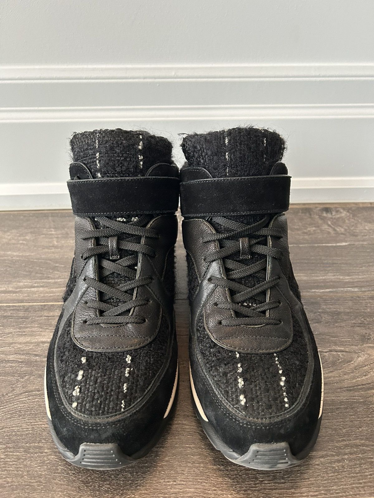 Chanel Chanel Tweed High Top Sneakers Size US 9 / EU 42 - 3 Thumbnail