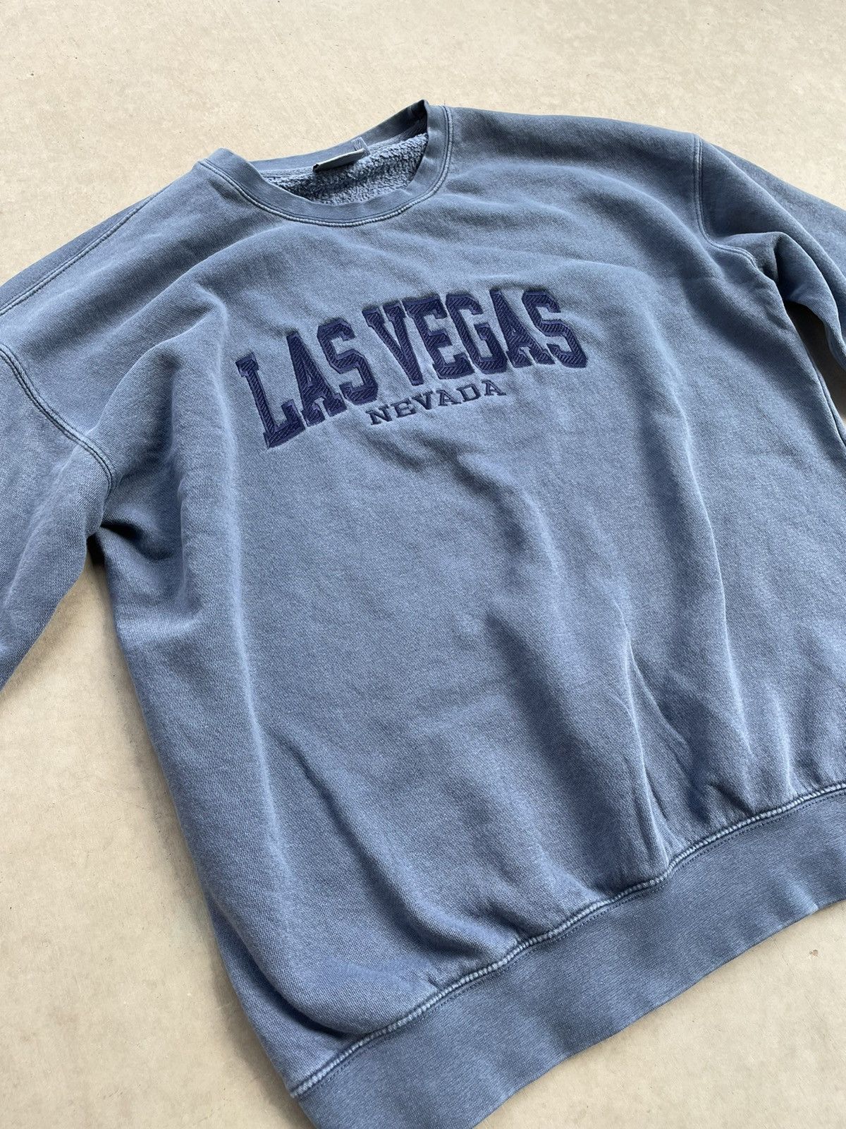 Vintage Vintage Las Vegas Sweatshirt Size US M / EU 48-50 / 2 - 2 Thumbnail