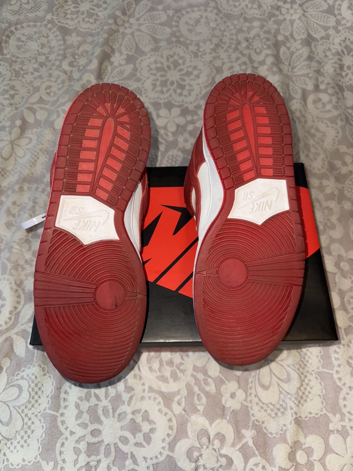 Nike Nike dunk low premium sb ‘valentine’s day 2014’ Size US 11 / EU 44 - 5 Thumbnail