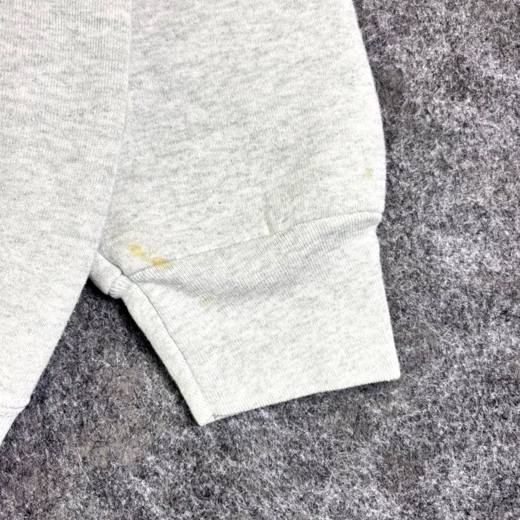Vintage VINTAGE Heavyweight Sweatshirt XL Gray Graphic Print Crewneck Pullover 90s Men Size US XL / EU 56 / 4 - 7 Thumbnail