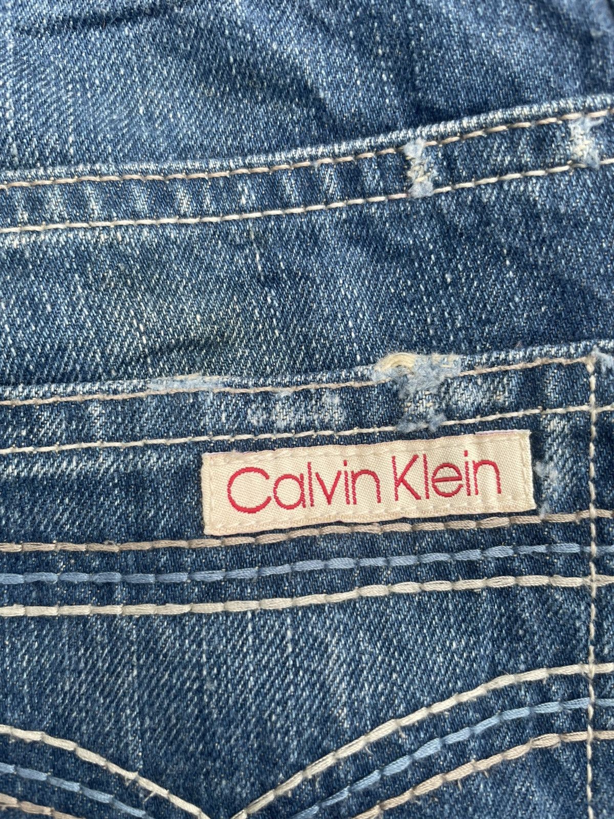 Calvin Klein × Vintage Vintage Calvin Klein Flare Distresed Denim Size 28" / US 6 / IT 42 - 13 Thumbnail